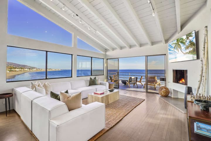 The Surfrider Villa By Stay Awhile Villas - Malibu, CA