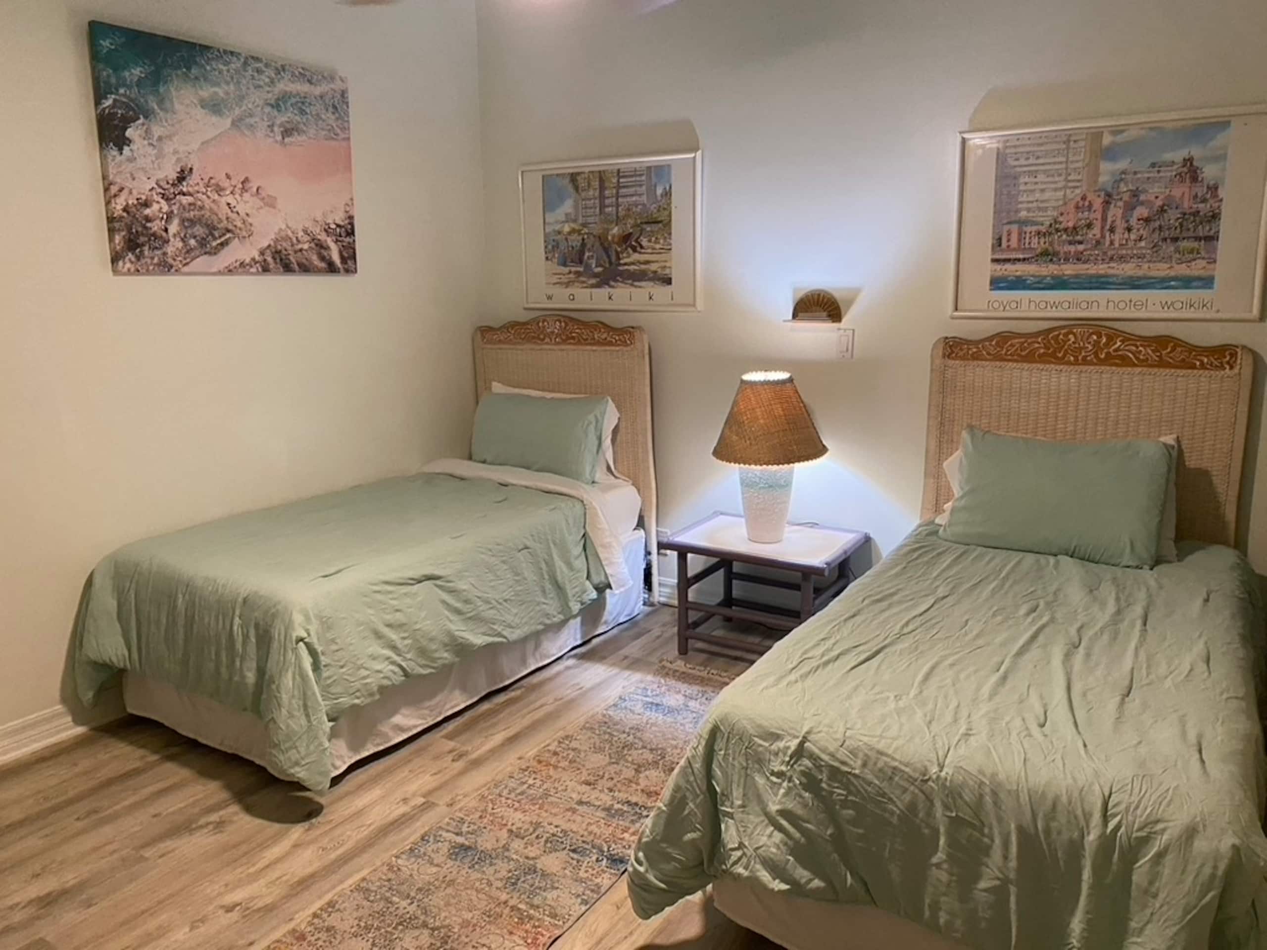 Condo in Kahuku · ★4.55 · 2 bedrooms · 4 beds · 2.5 shared baths - Image 13
