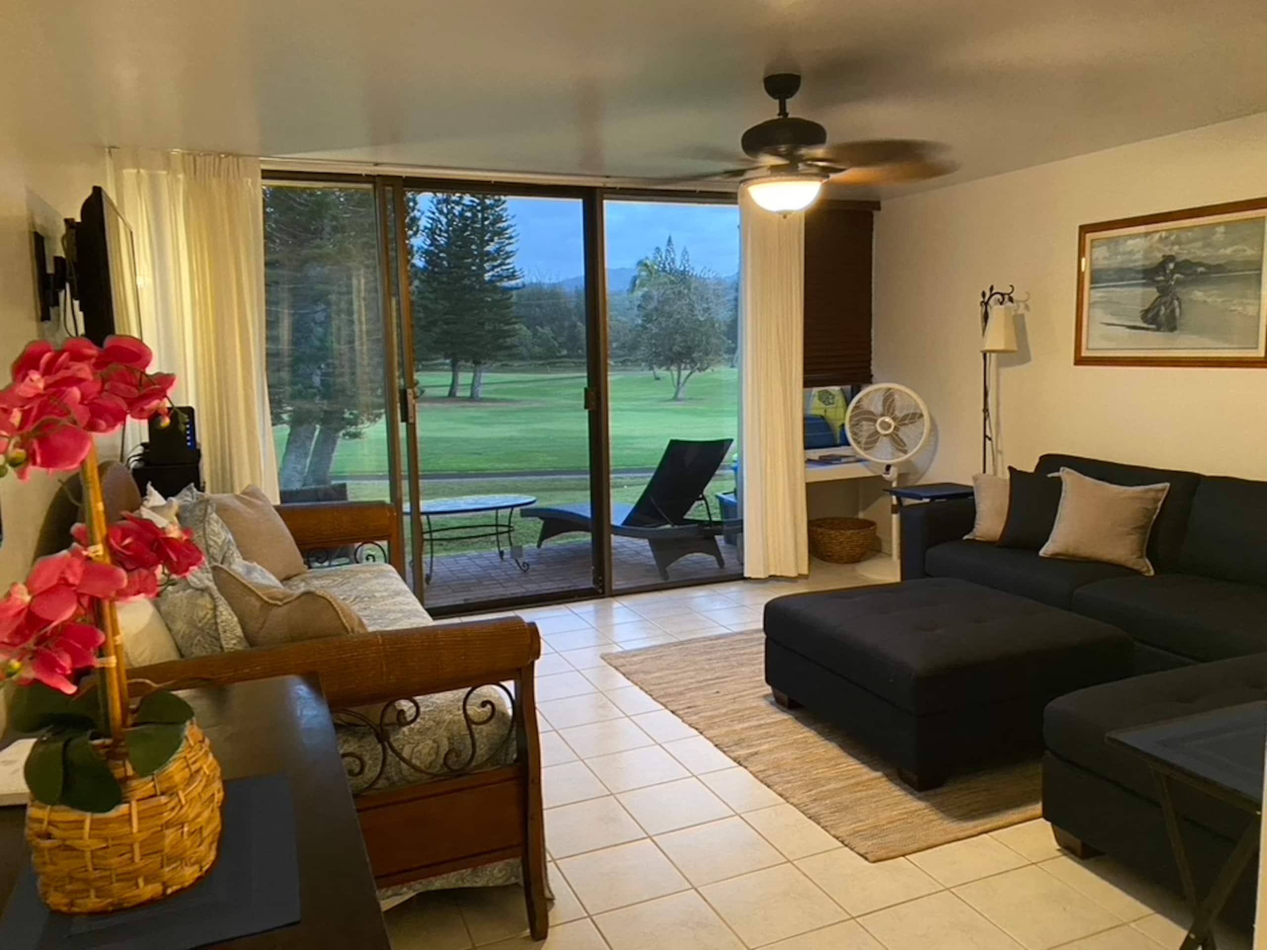 Condo in Kahuku · ★4.55 · 2 bedrooms · 4 beds · 2.5 shared baths - Image 4