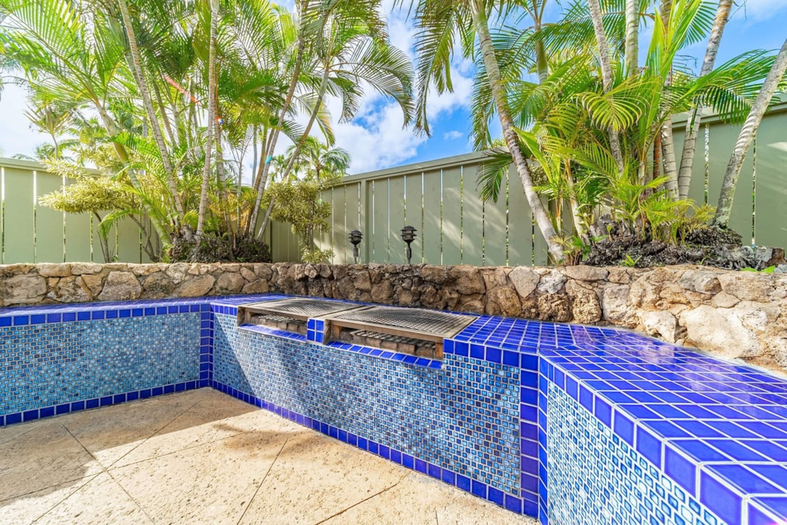 Condo in Kahuku · ★4.55 · 2 bedrooms · 4 beds · 2.5 shared baths - Image 21