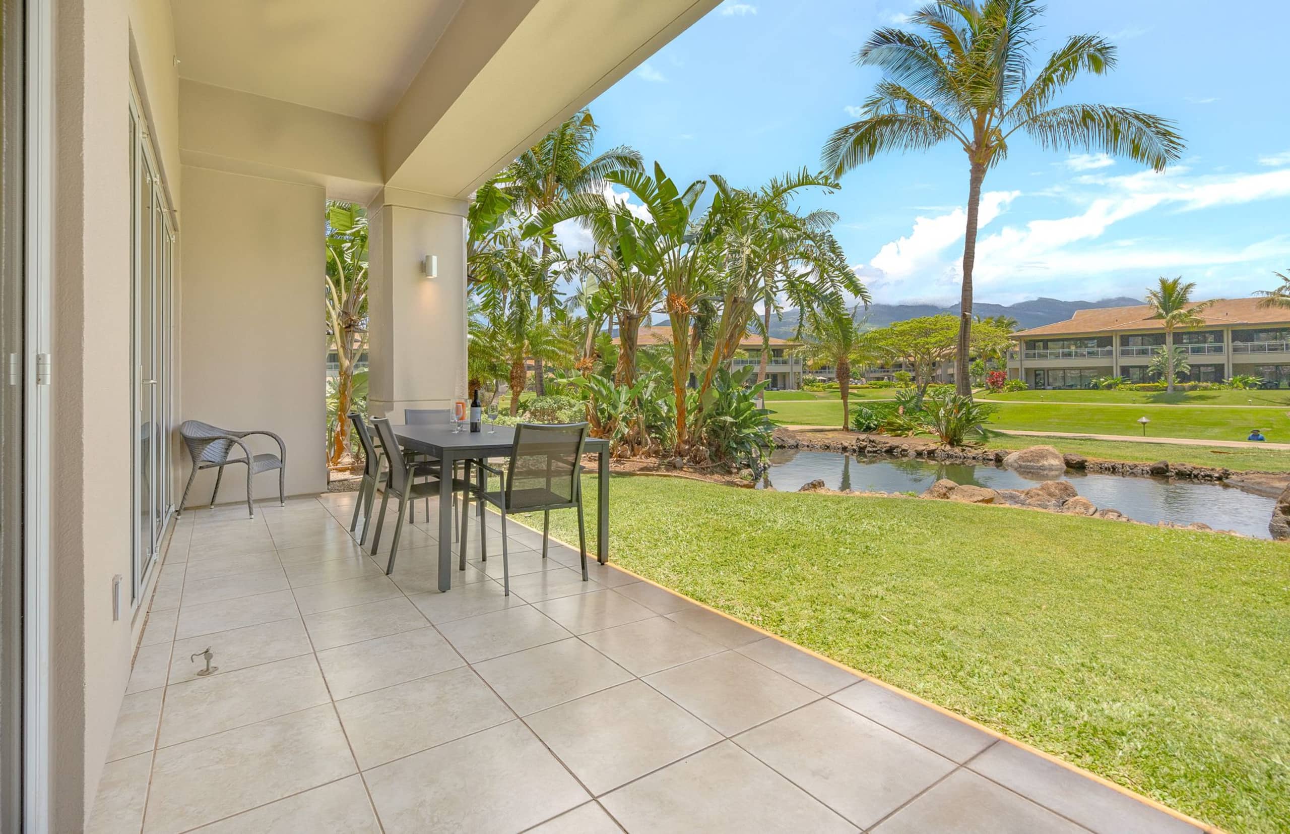Condo in Lahaina · ★4.64 · 1 bedroom · 2 beds · 1 bath - Image 1