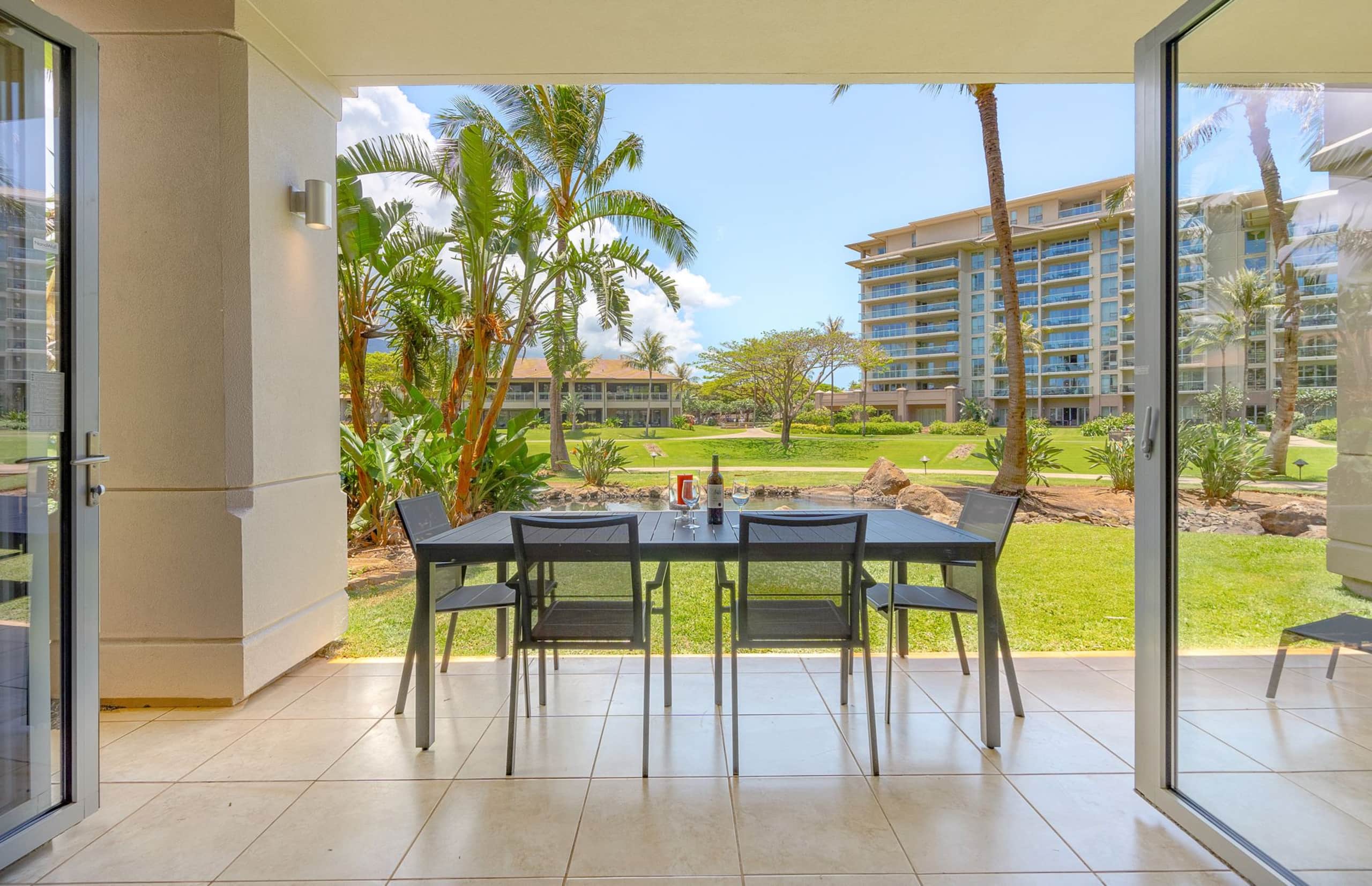 Condo in Lahaina · ★4.64 · 1 bedroom · 2 beds · 1 bath - Image 3