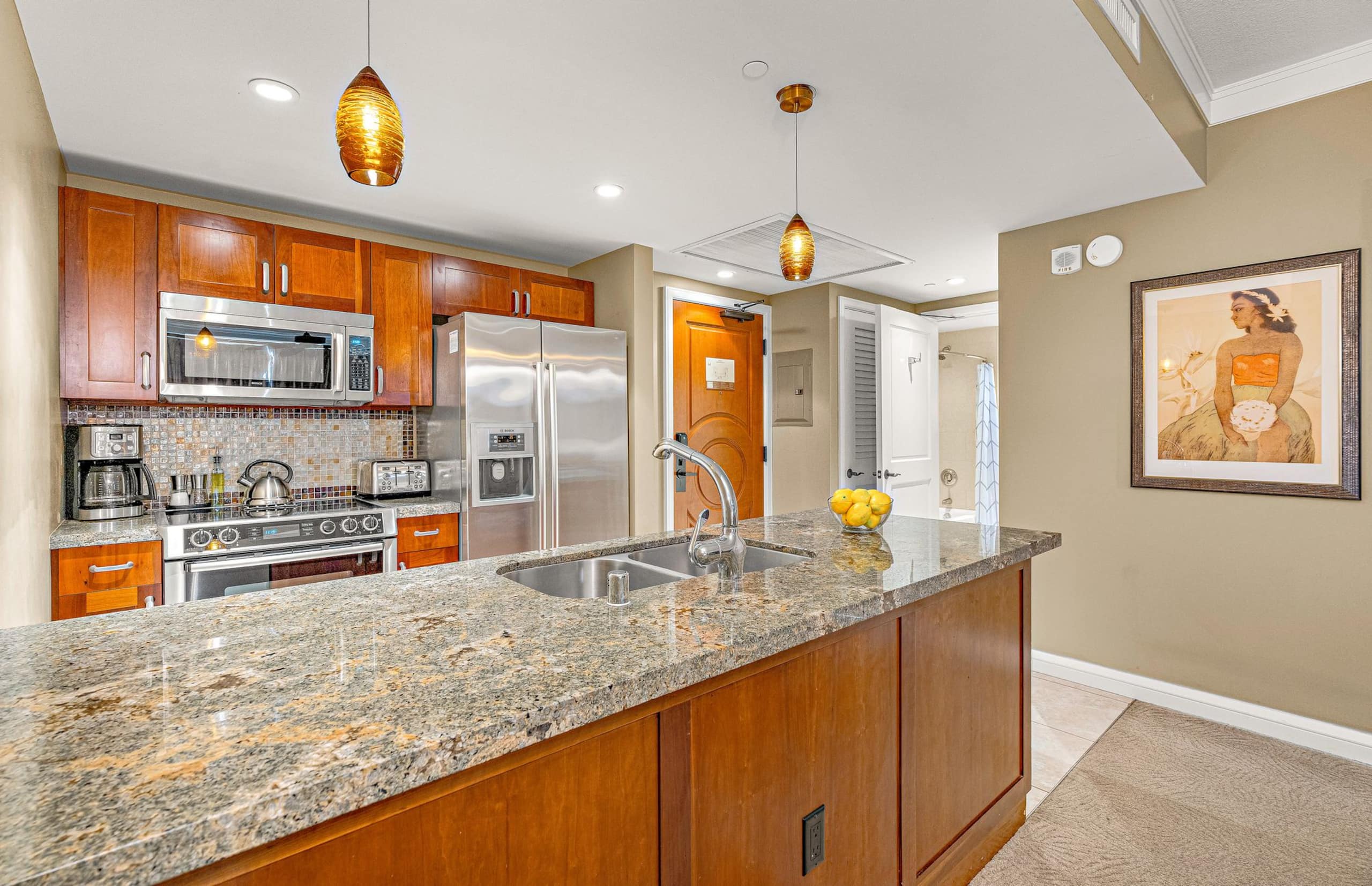 Condo in Lahaina · ★4.86 · 1 bedroom · 2 beds · 1 bath - Image 12