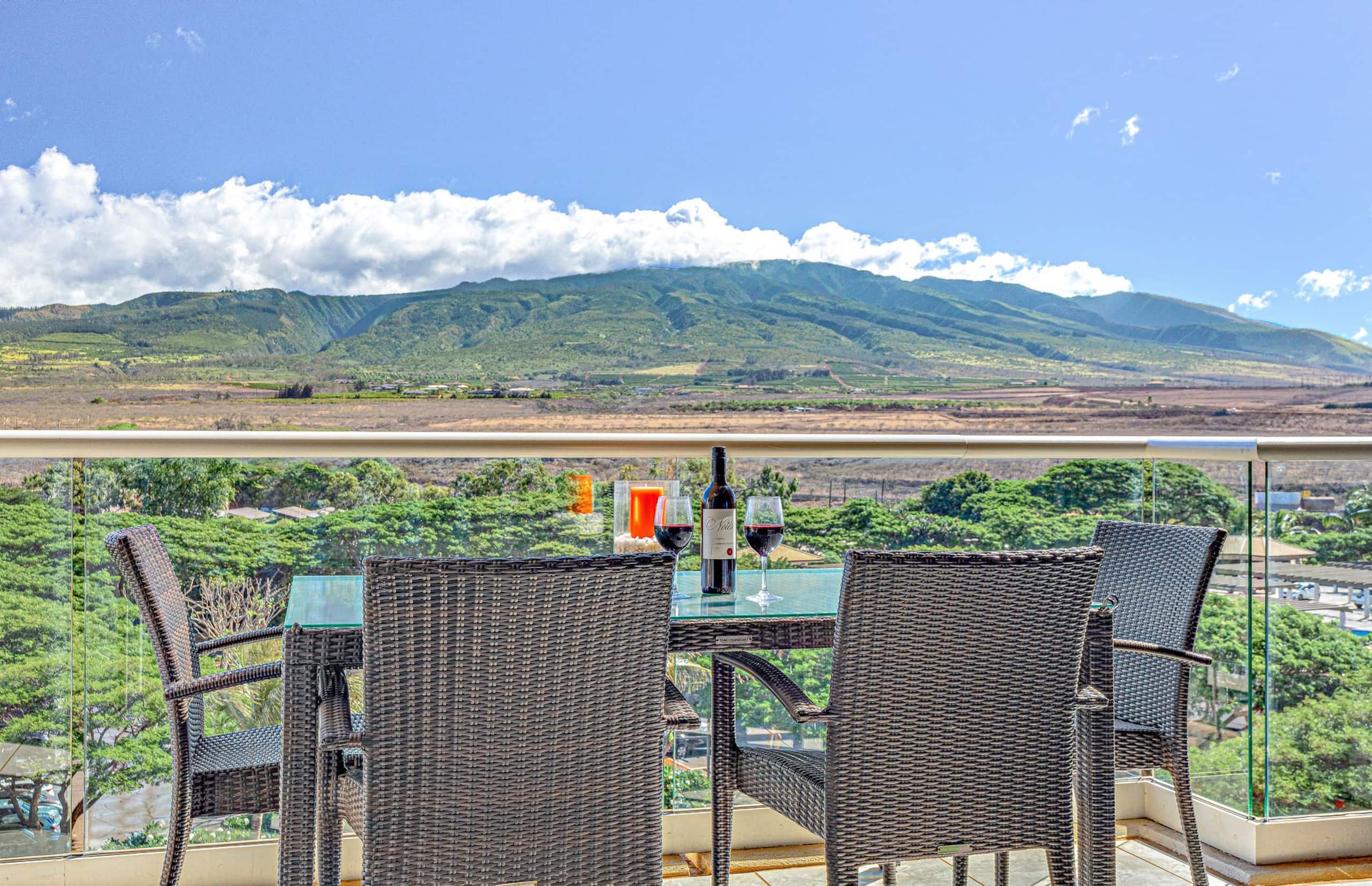 Condo in Lahaina · ★4.86 · 1 bedroom · 2 beds · 1 bath - Image 1