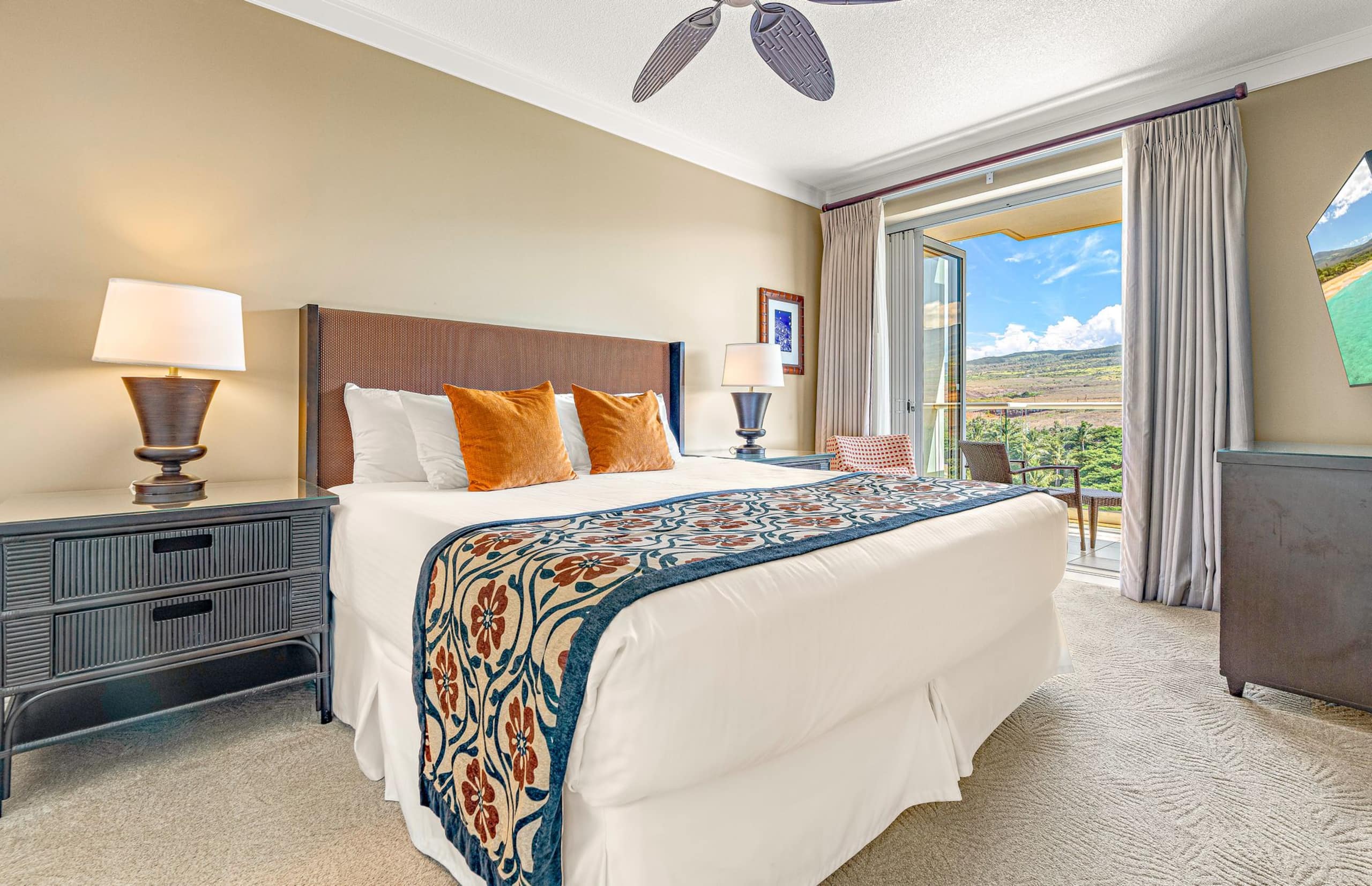 Condo in Lahaina · ★4.86 · 1 bedroom · 2 beds · 1 bath - Image 14
