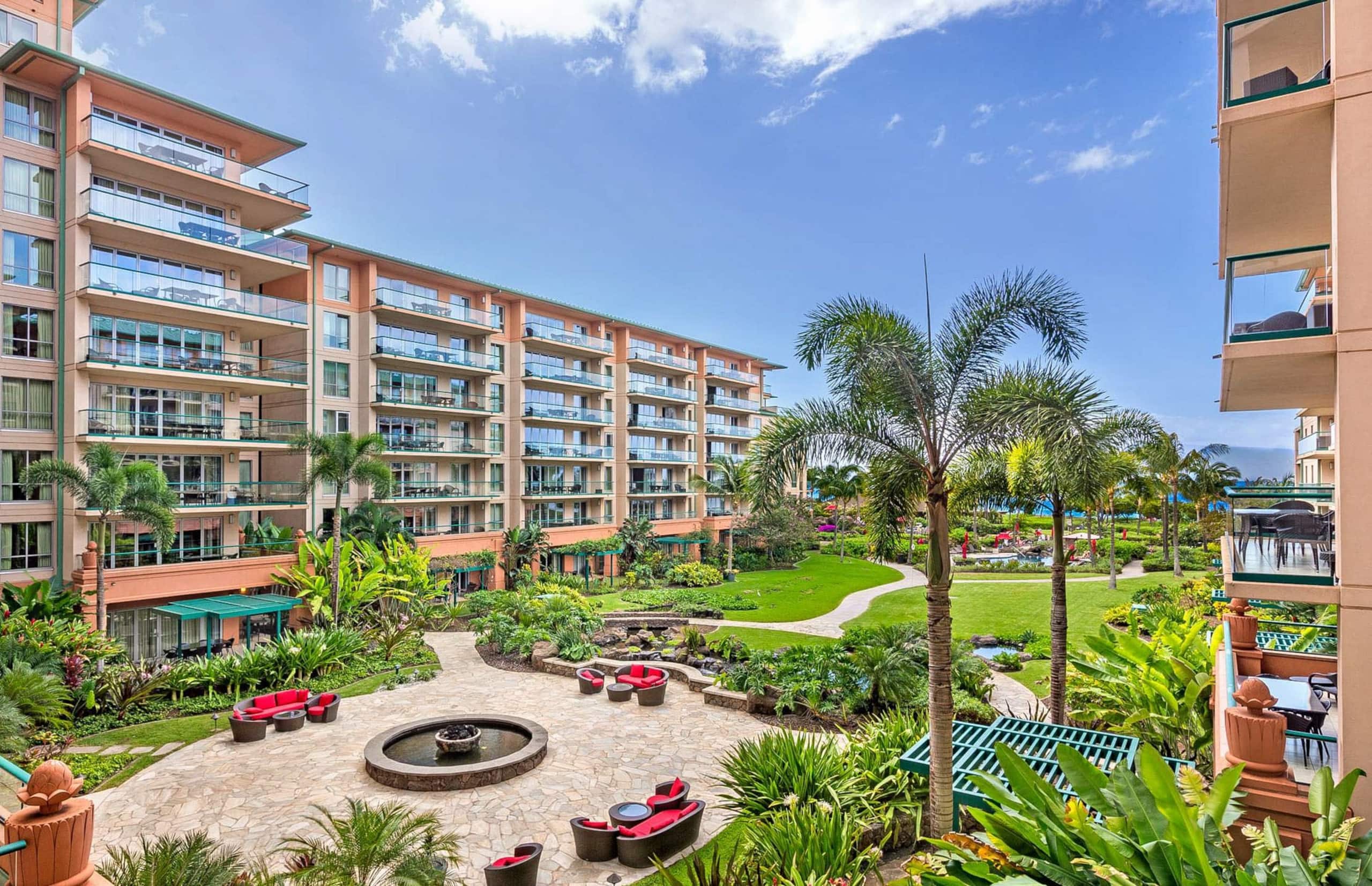 Condo in Lahaina · ★4.93 · Studio · 2 beds · 1 bath - Image 15