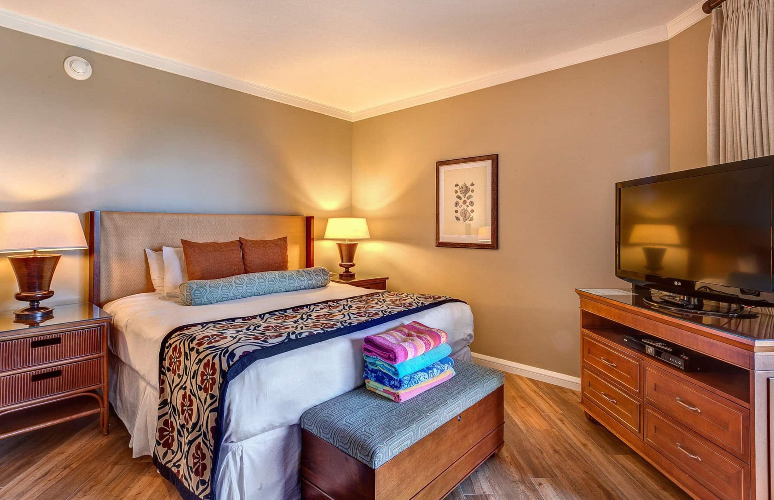 Condo in Lahaina · ★4.93 · Studio · 2 beds · 1 bath - Image 12