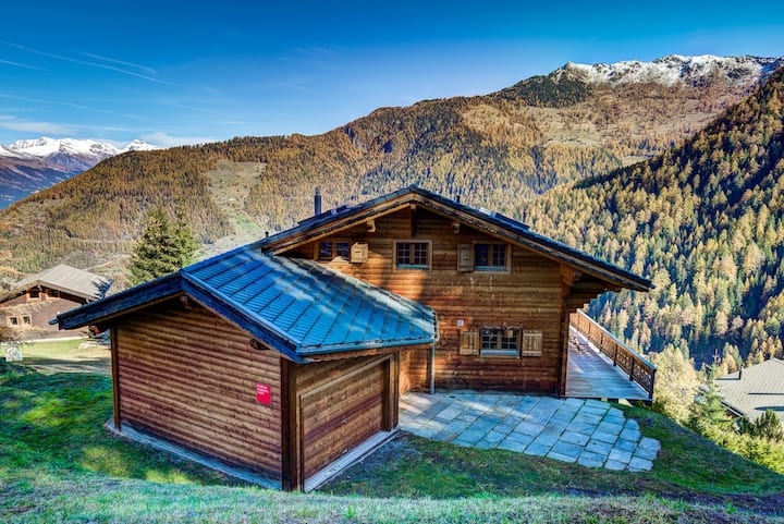Chalet le Chapeau - Chalets for Rent in La Tzoumaz, Switzerland - Airbnb
