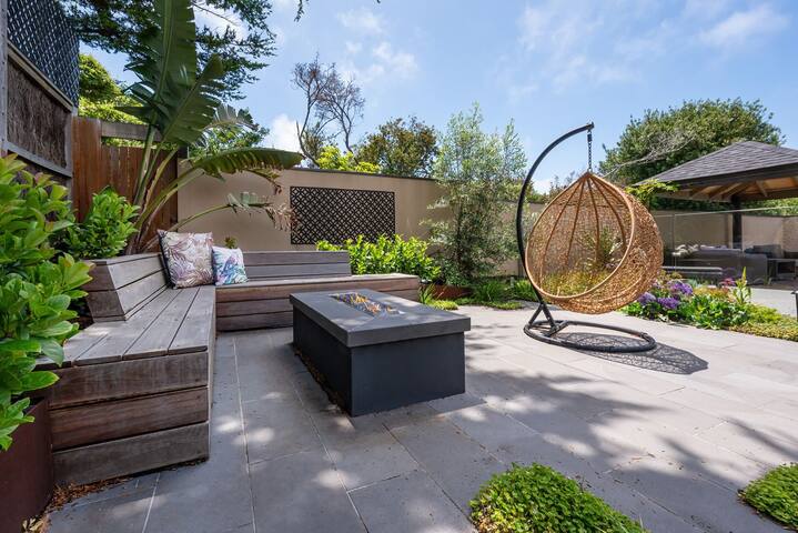 Sorrento Serenity | Luxe Pet friendly with Pool gallery image 4