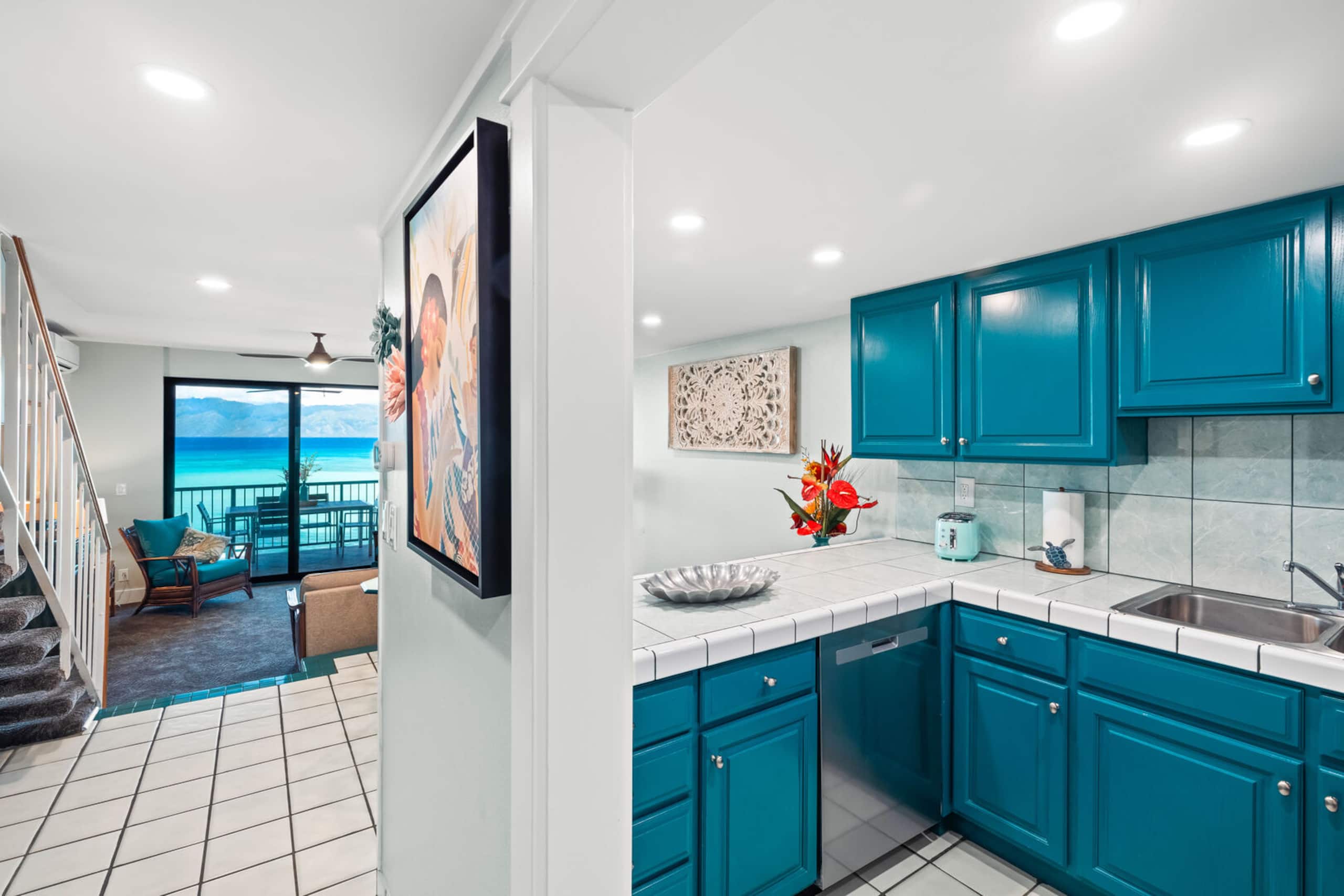 Condo in Lahaina · ★4.71 · 3 bedrooms · 4 beds · 2.5 baths - Image 19