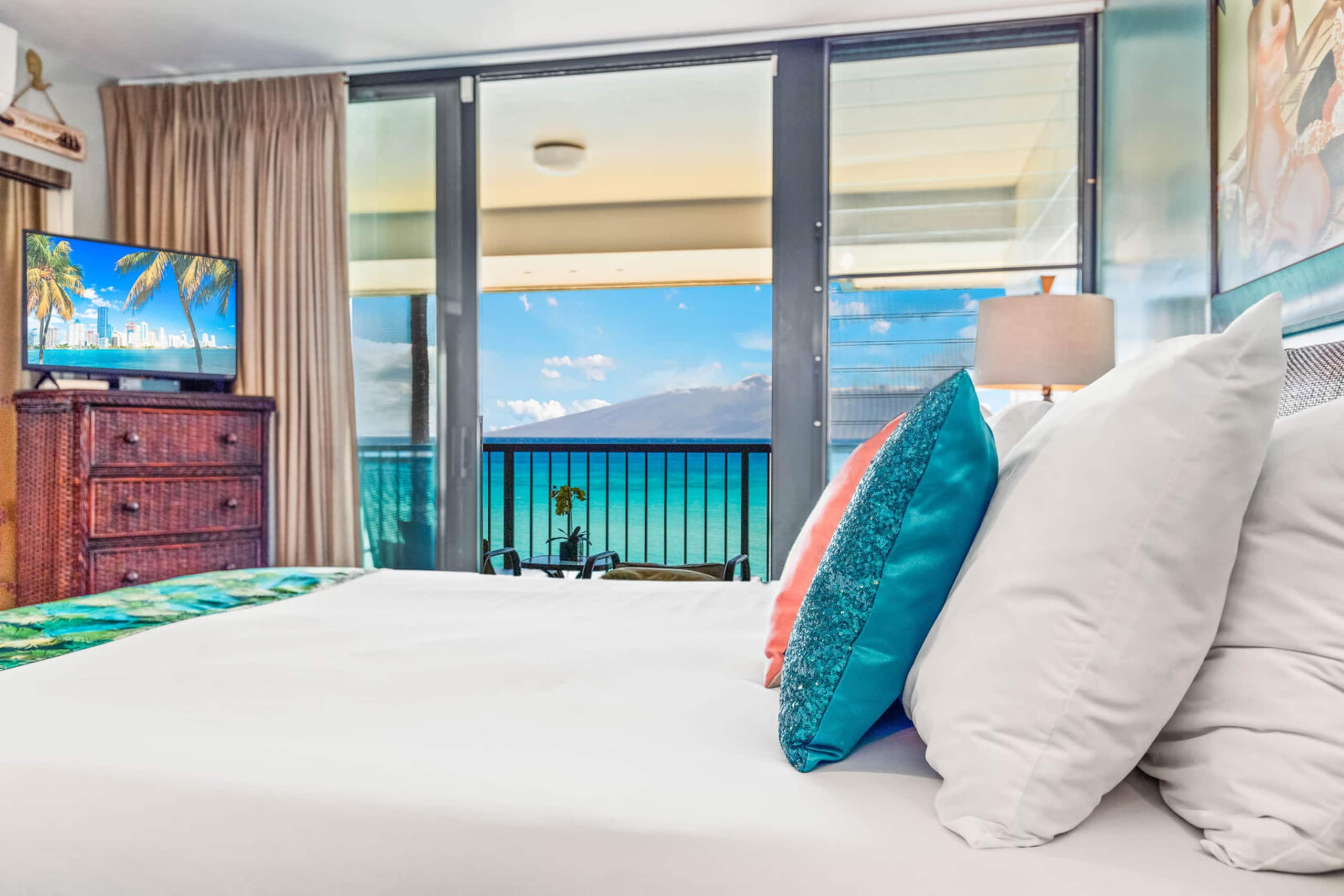 Condo in Lahaina · ★4.71 · 3 bedrooms · 4 beds · 2.5 baths - Image 20