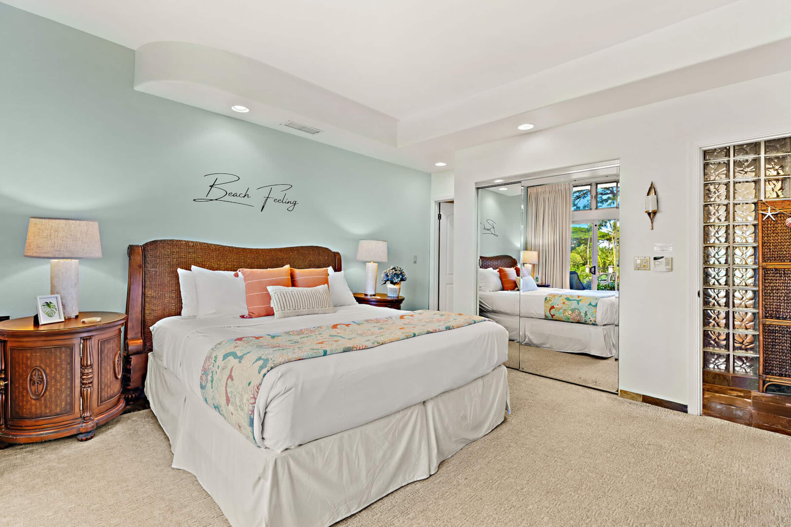 Condo in Lahaina · ★4.91 · 2 bedrooms · 3 beds · 2 baths - Image 35