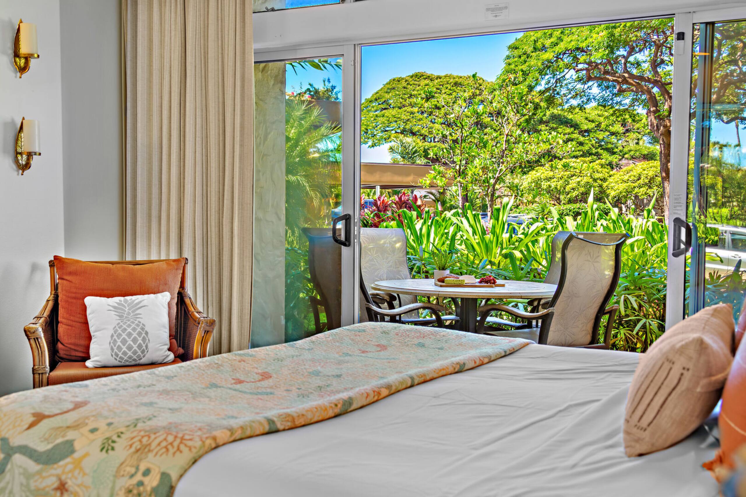 Condo in Lahaina · ★4.91 · 2 bedrooms · 3 beds · 2 baths - Image 30