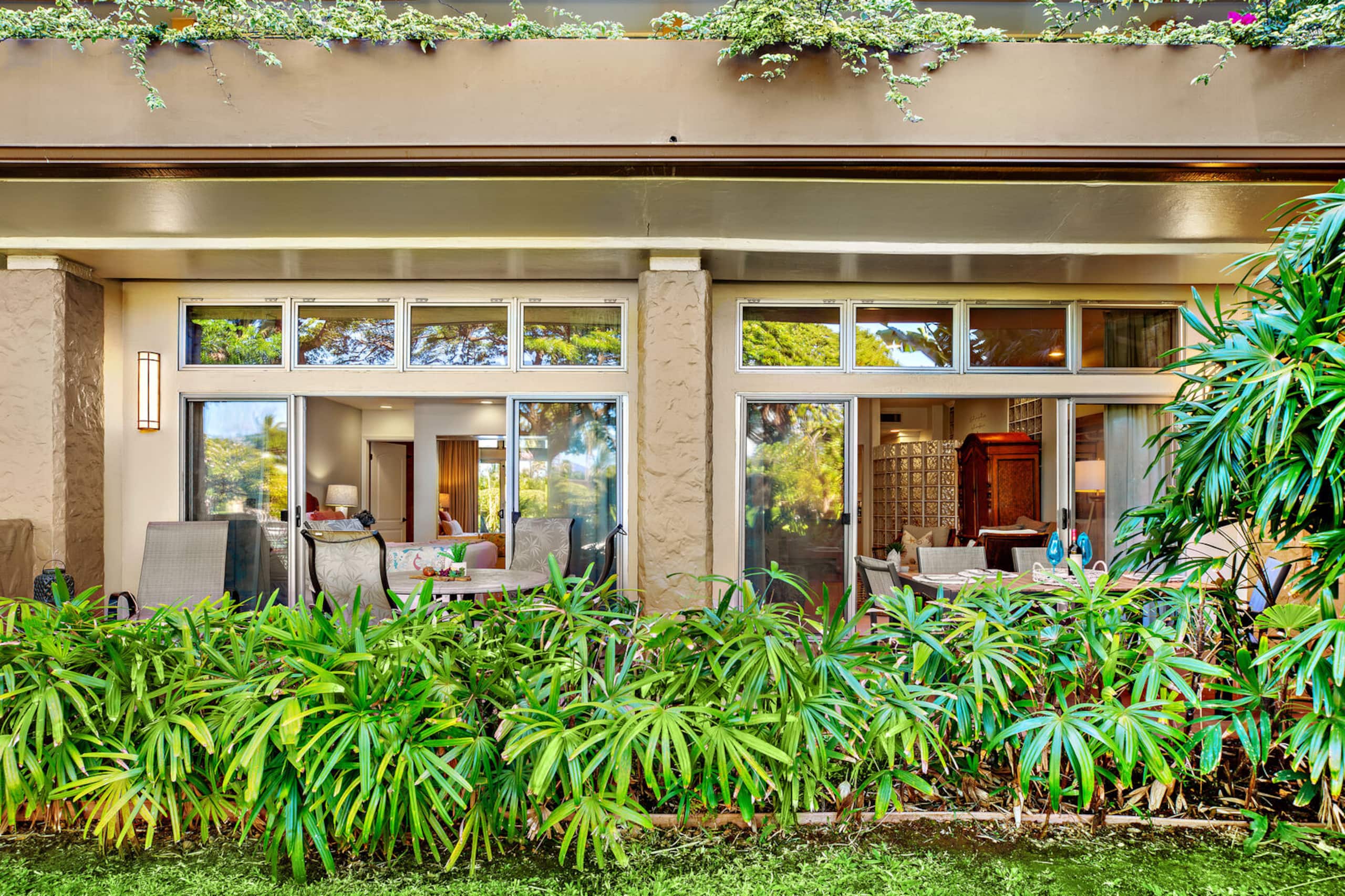 Condo in Lahaina · ★4.91 · 2 bedrooms · 3 beds · 2 baths - Image 8
