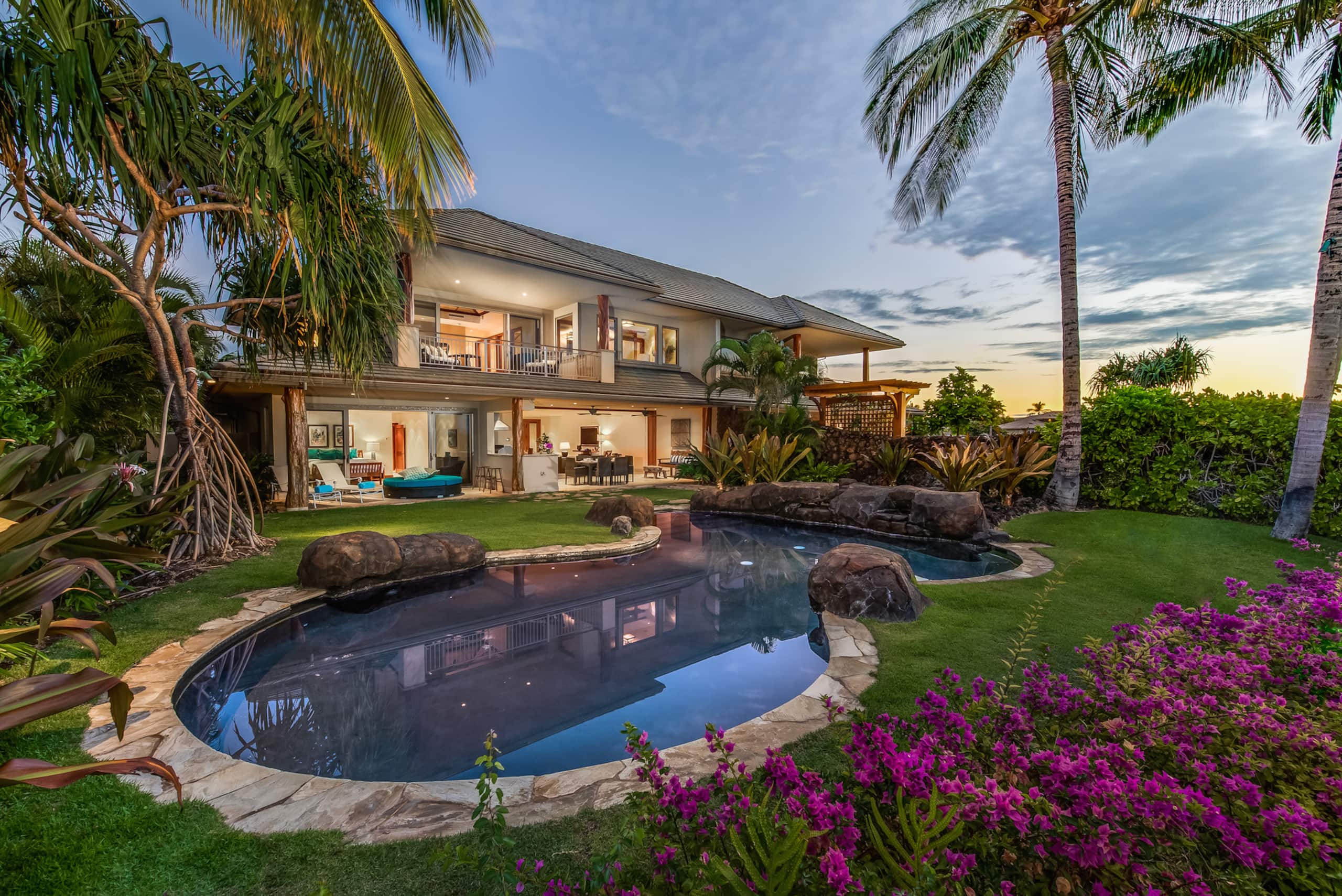 Home in Waimea · ★5.0 · 3 bedrooms · 4 beds · 3.5 baths - Image 1