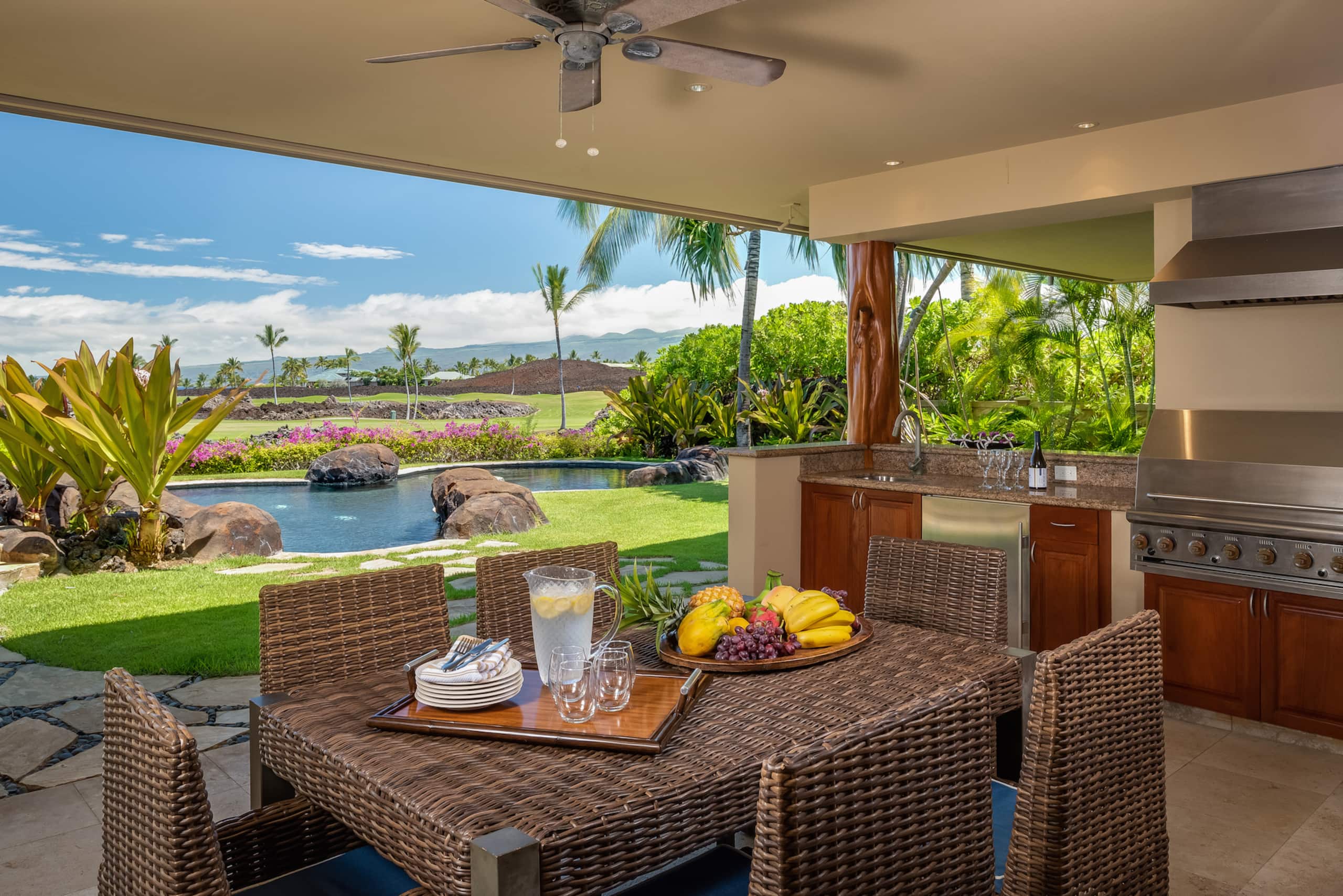 Home in Waimea · ★5.0 · 3 bedrooms · 4 beds · 3.5 baths - Image 2