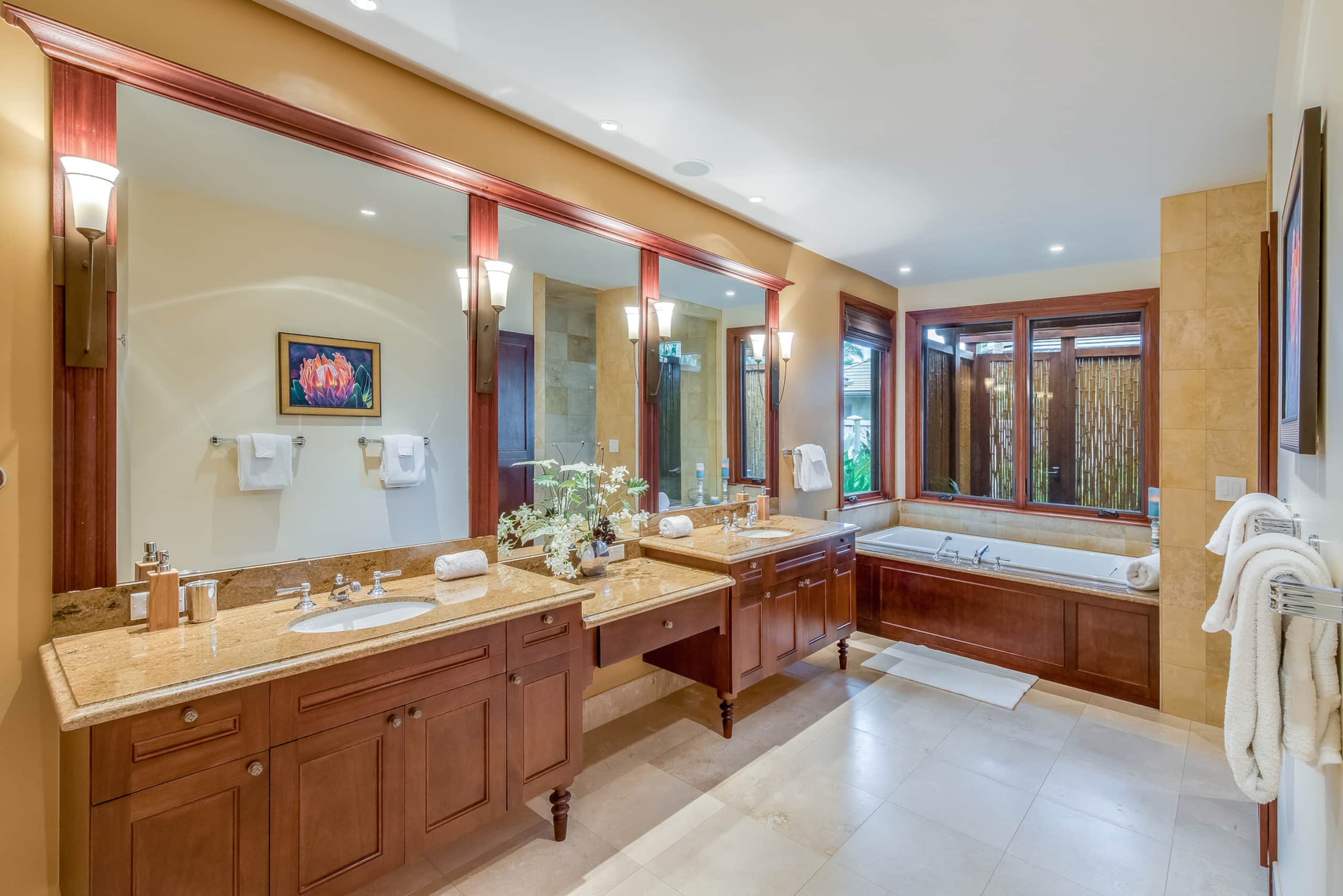Home in Waimea · ★5.0 · 3 bedrooms · 4 beds · 3.5 baths - Image 10
