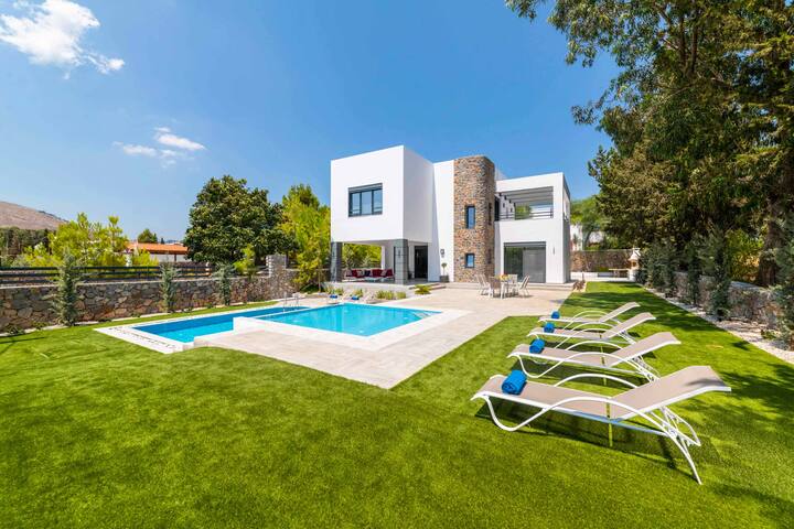 Villa Summer Light gallery image 5