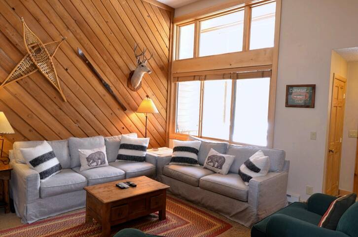 Wood Winds Property Management managed Airbnb listing 2