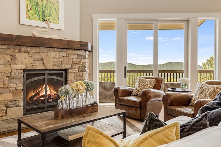 ¡Guauu! Manténgase En El Estilo En North Asheville. ¡Mira Las Vistas Desde La Terraza! Incluye Biltmore. - Weaverville, NC