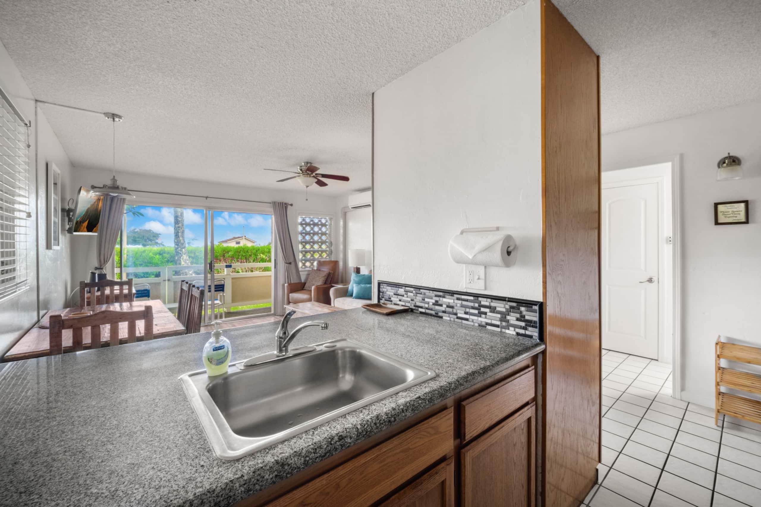 Plantation K5, Near Beach and Shops, No Resort Fee - Photo 7