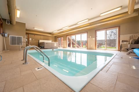 Luxury Lake Escape w/ Indoor Pool & Hot Tubs