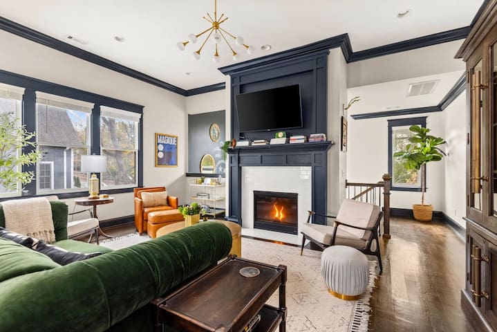 Lockeland Luxe｜Walk to 5 Points｜2 mi to Broadway