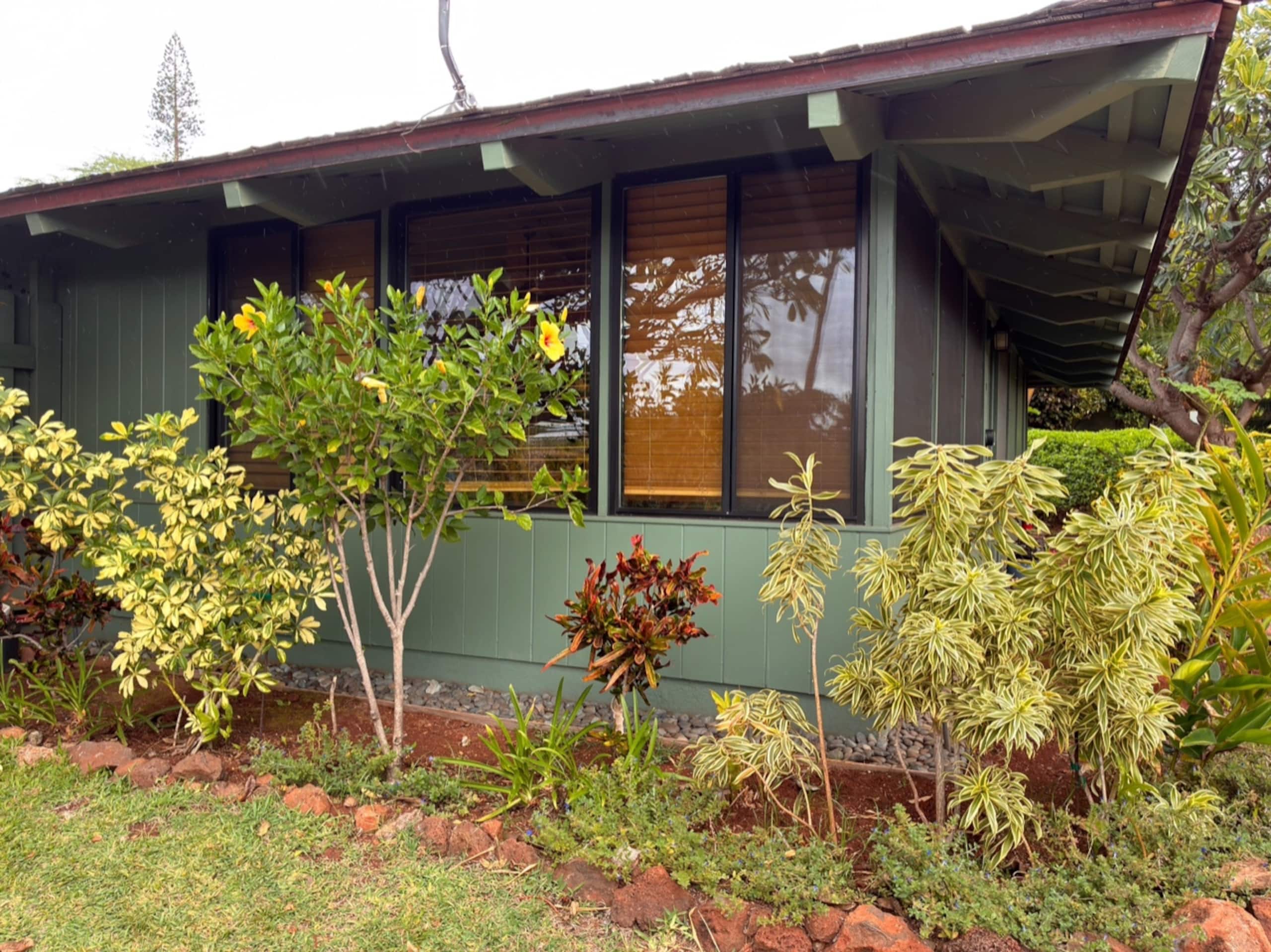 Home in Lahaina · ★4.44 · 2 bedrooms · 4 beds · 2 baths - Image 37