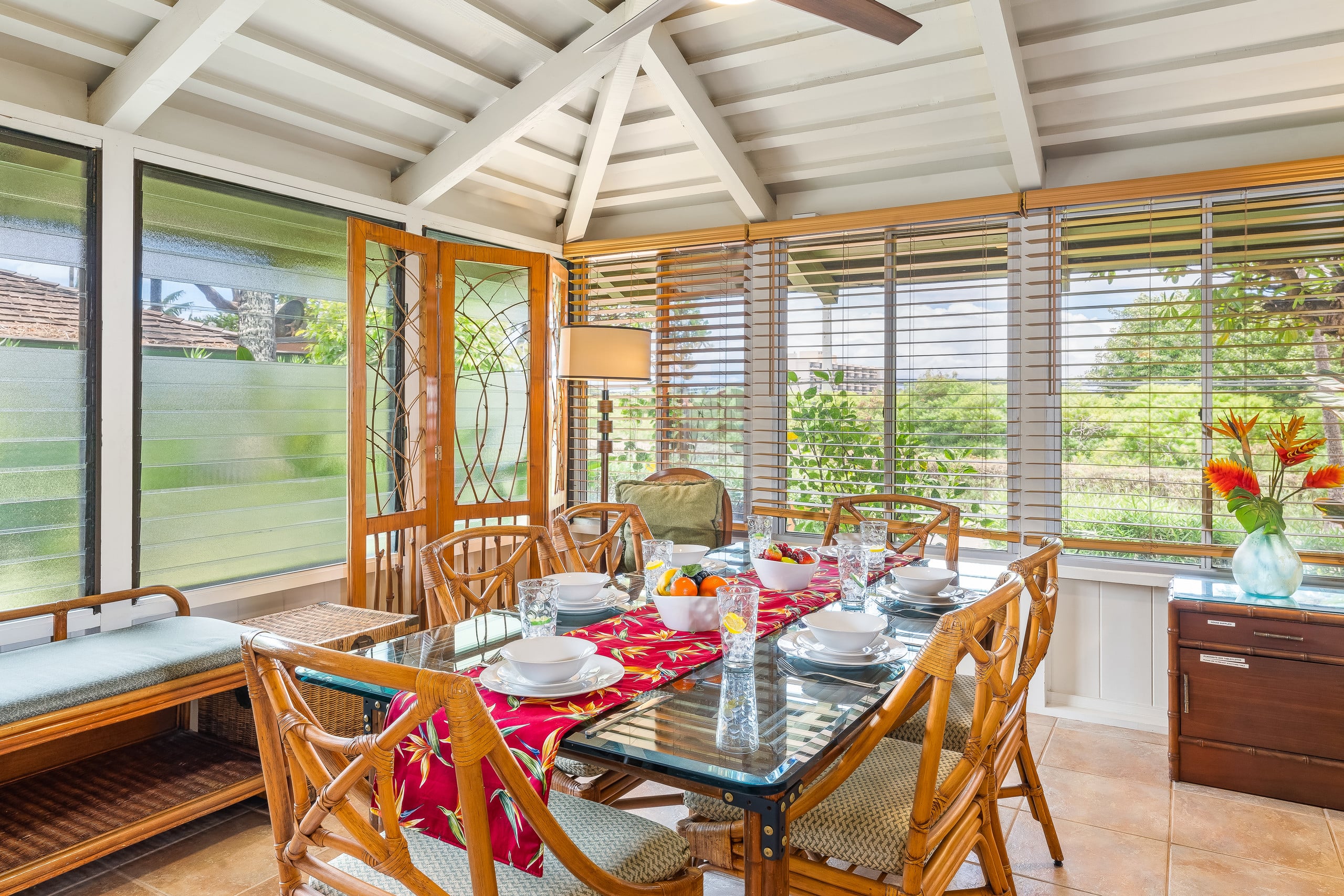 Home in Lahaina · ★4.44 · 2 bedrooms · 4 beds · 2 baths - Image 11