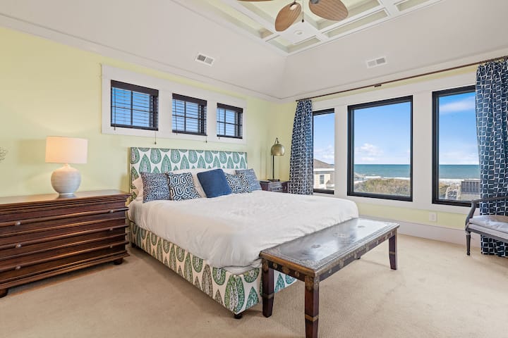 Apartmán s manželskou posteľou King a výhľadom na oceán na treťom poschodí