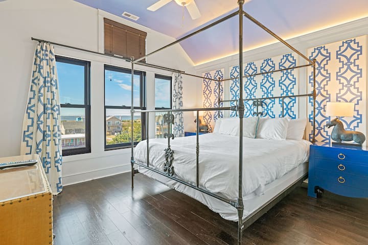 Apartmán s manželskou posteľou King, ktorý sa nachádza na treťom pos 