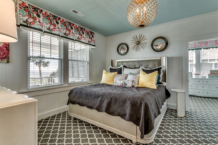 ห้องนอนแขก 2: เตียงคิงไซส์