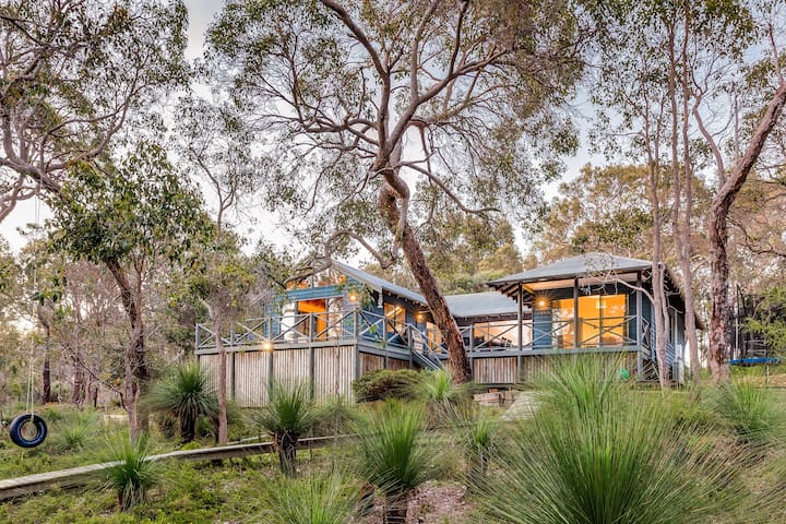 Three Bears: Yallingup Hideaway near Wineries