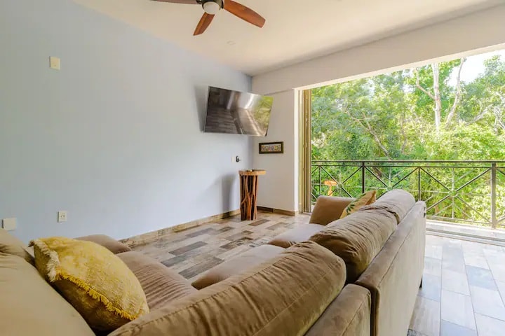 Propiedad de Airbnb exitosa: Modern Villa with Rooftop Pool Tulum Aldea Zama en Tulum