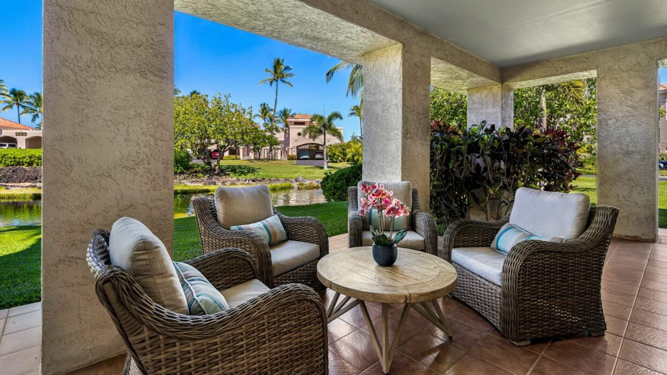 Ground Floor Condo, Lagoon Views + Lanai + A/C - Main photo