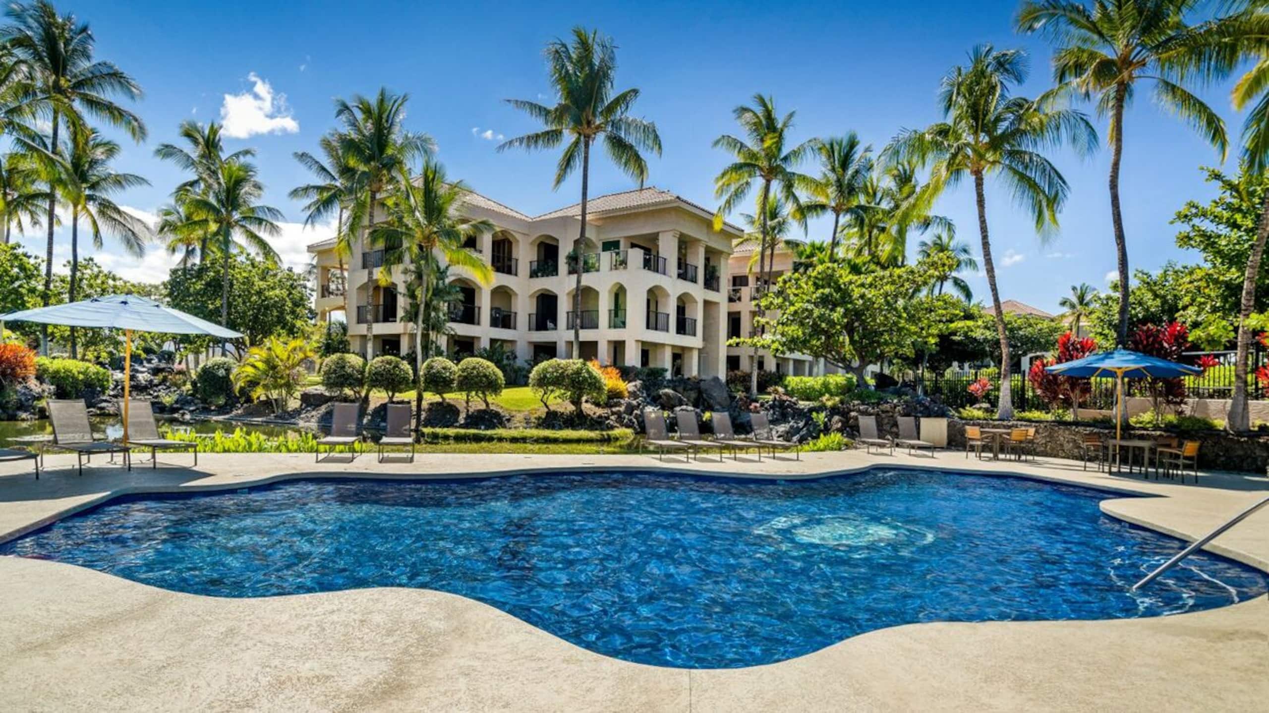 Ground Floor Condo, Lagoon Views + Lanai + A/C - Photo 33