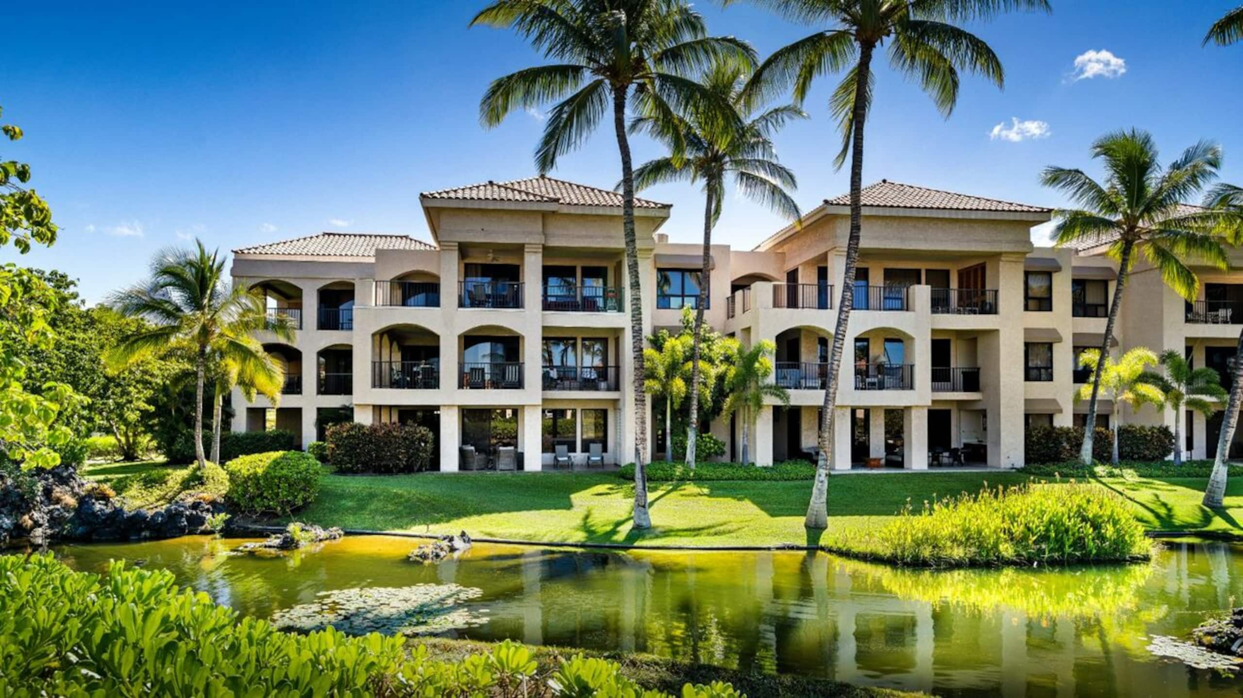 Ground Floor Condo, Lagoon Views + Lanai + A/C - Photo 31