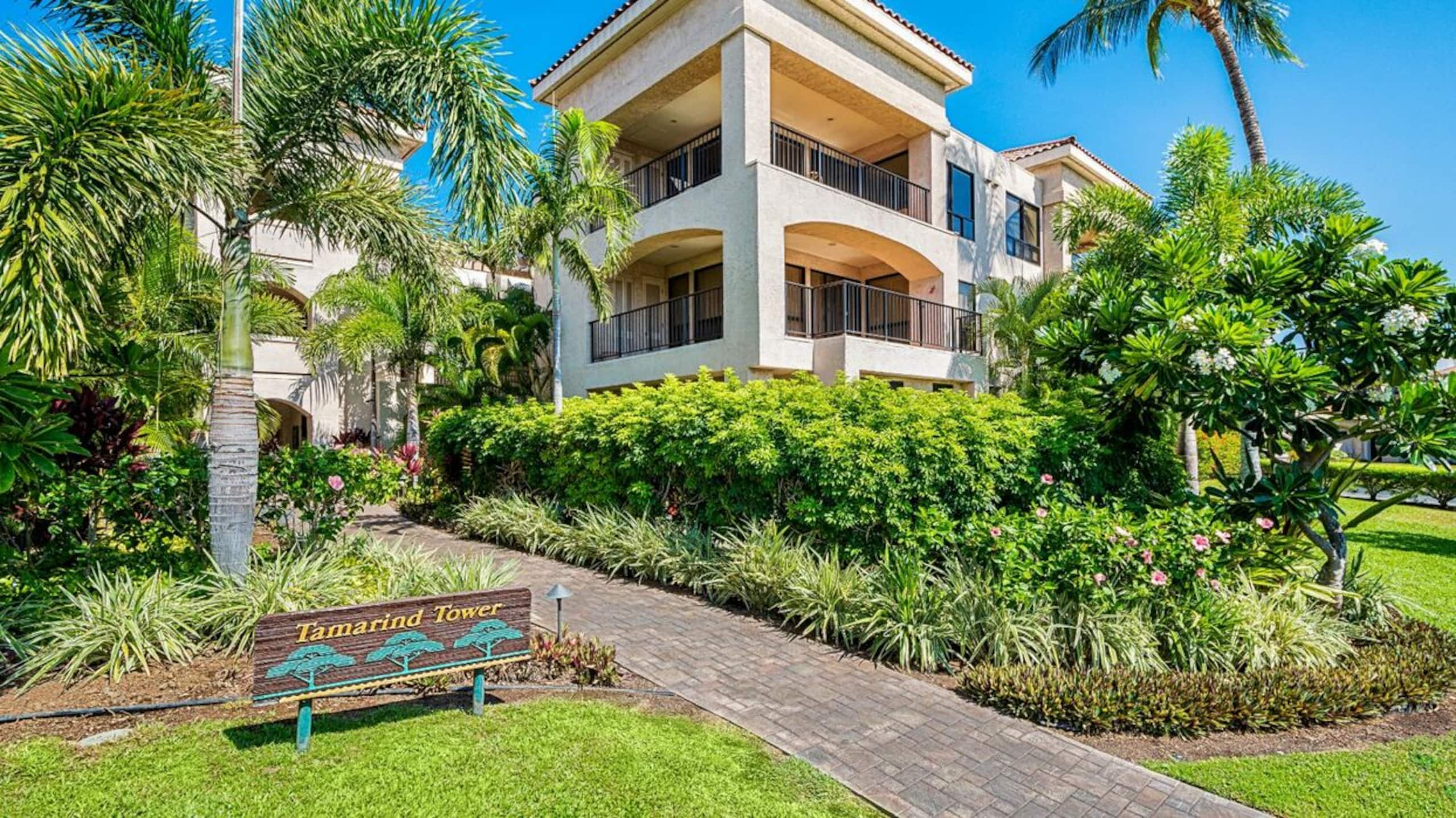 Ground Floor Condo, Lagoon Views + Lanai + A/C - Photo 30