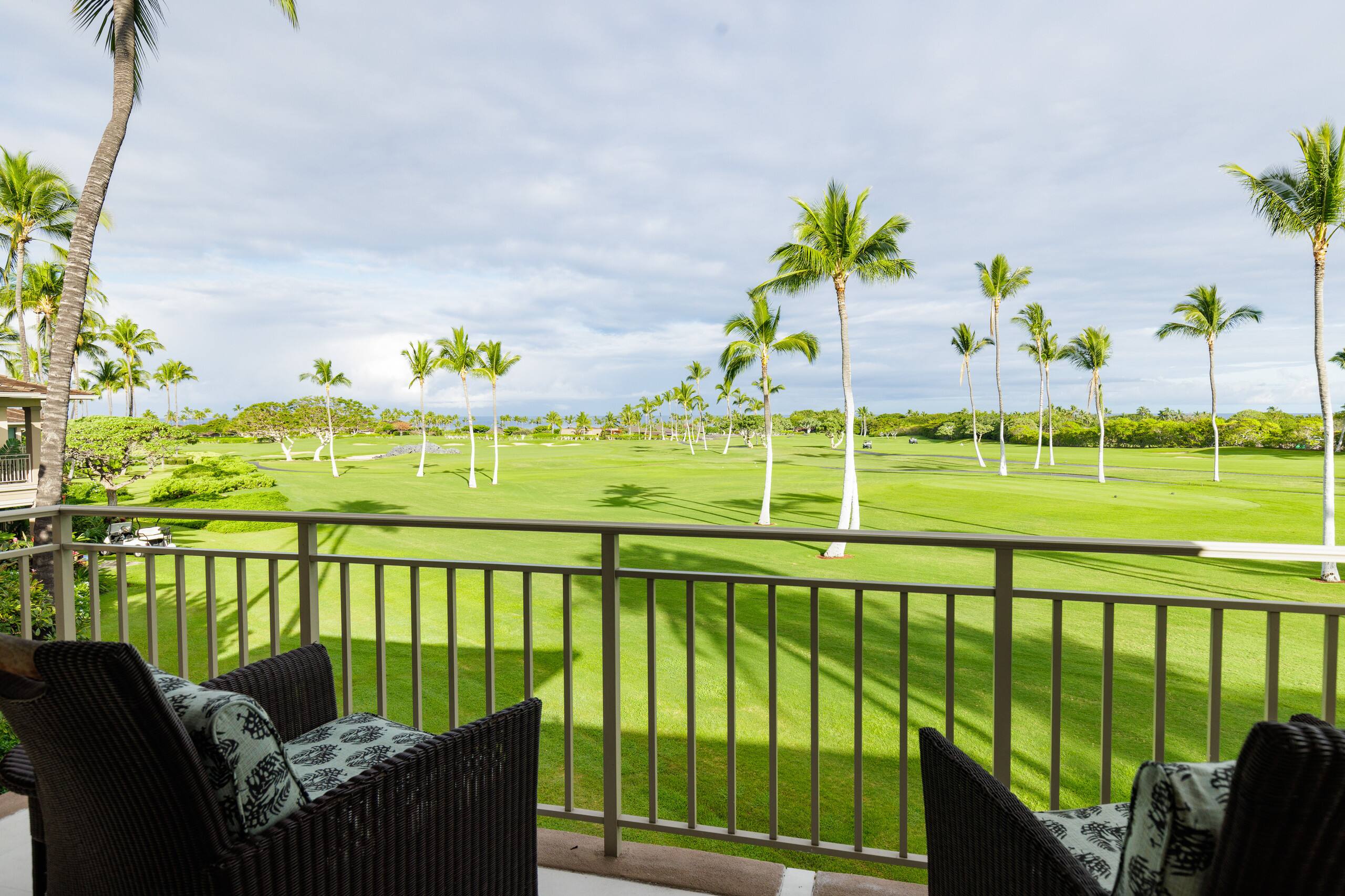 Condo in Kailua-Kona · ★5.0 · 3 bedrooms · 3 beds · 3.5 baths - Image 14