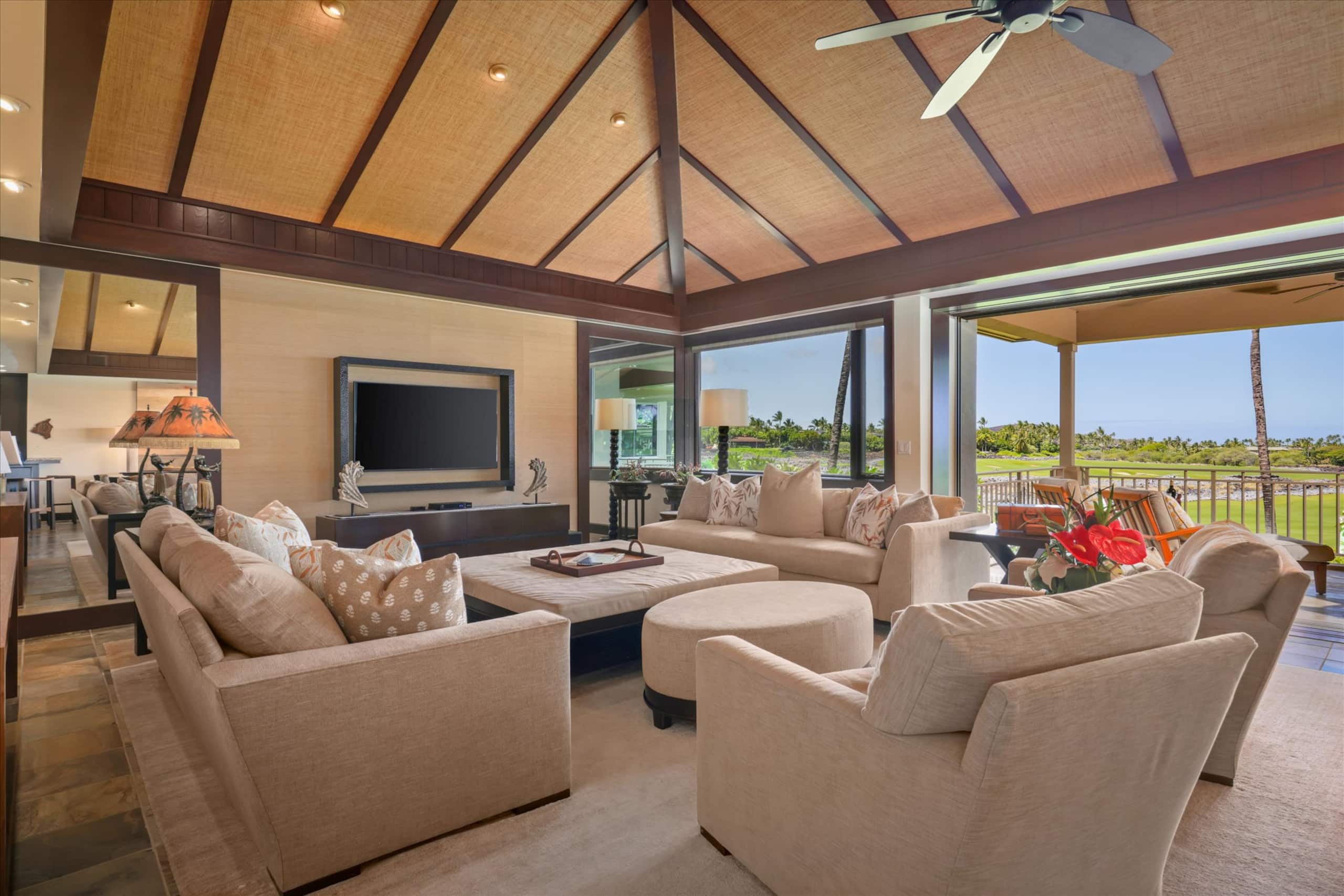 Condo in Kailua-Kona · ★5.0 · 3 bedrooms · 4 beds · 3.5 baths - Image 9