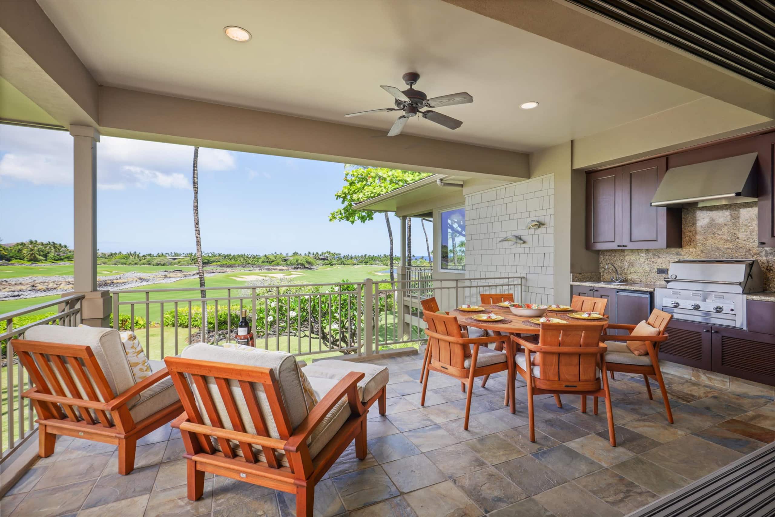 Condo in Kailua-Kona · ★5.0 · 3 bedrooms · 4 beds · 3.5 baths - Image 11
