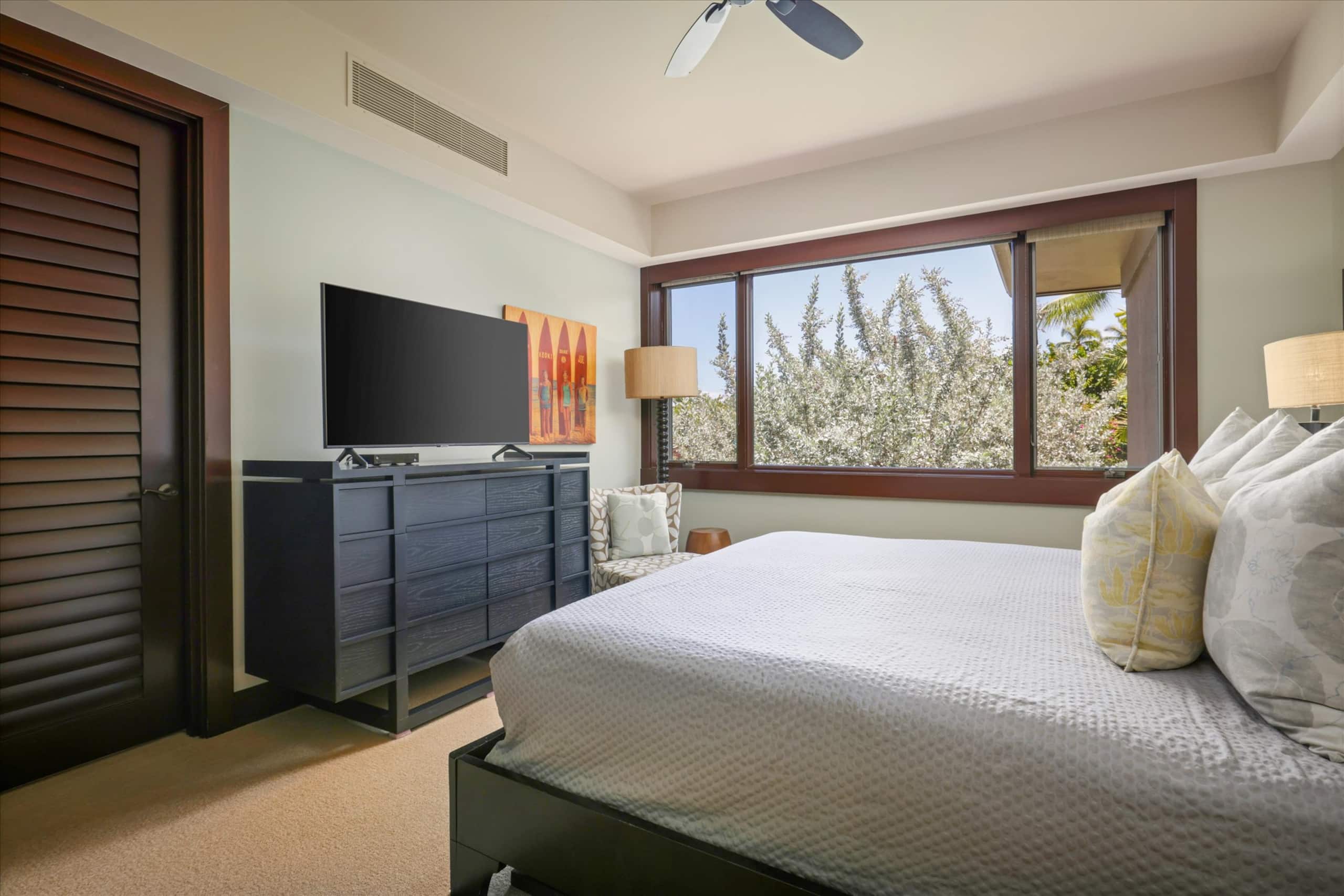 Condo in Kailua-Kona · ★5.0 · 3 bedrooms · 4 beds · 3.5 baths - Image 34