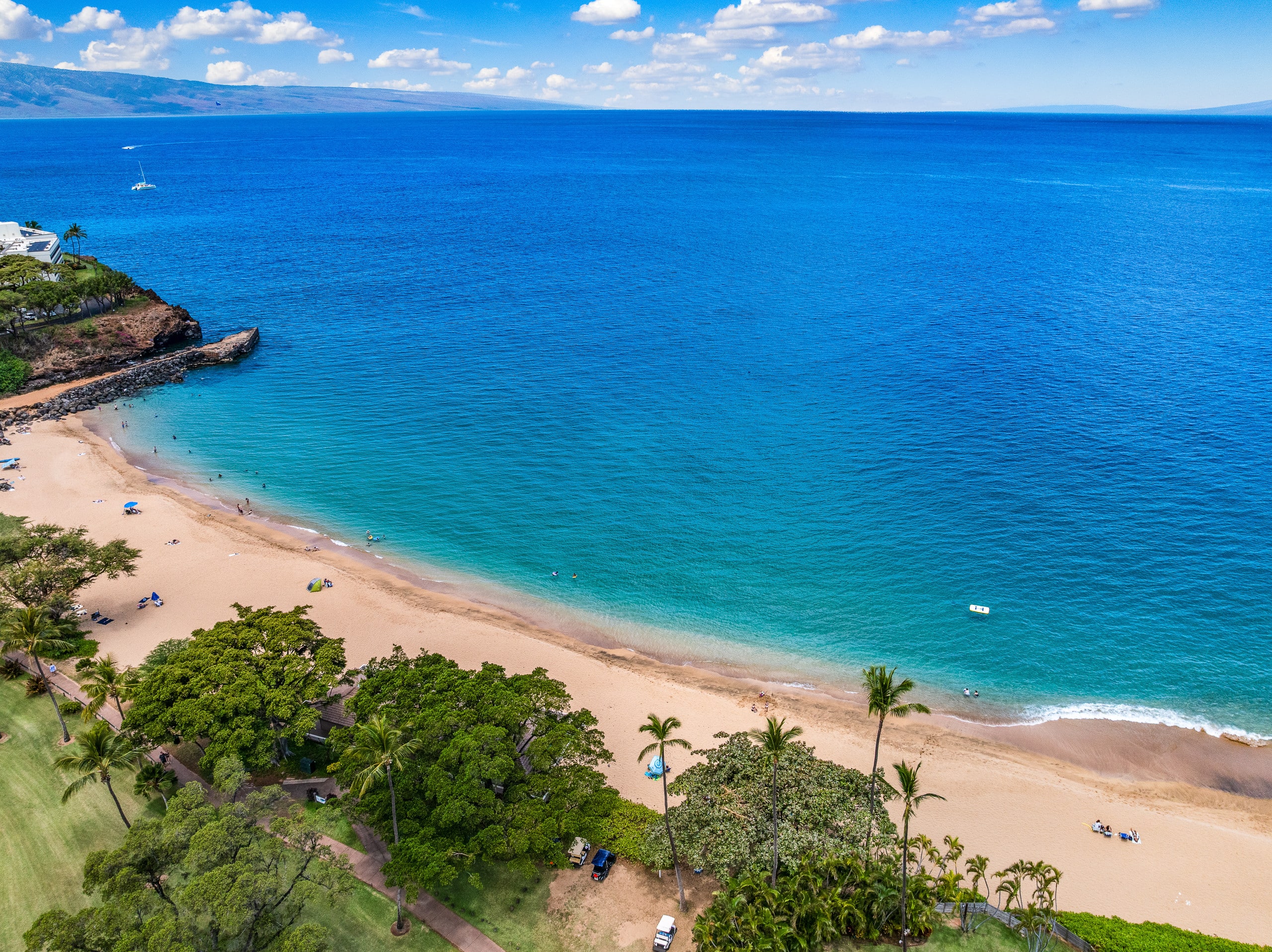 Condo in Lahaina · ★4.58 · 1 bedroom · 3 beds · 1 private bath - Image 46