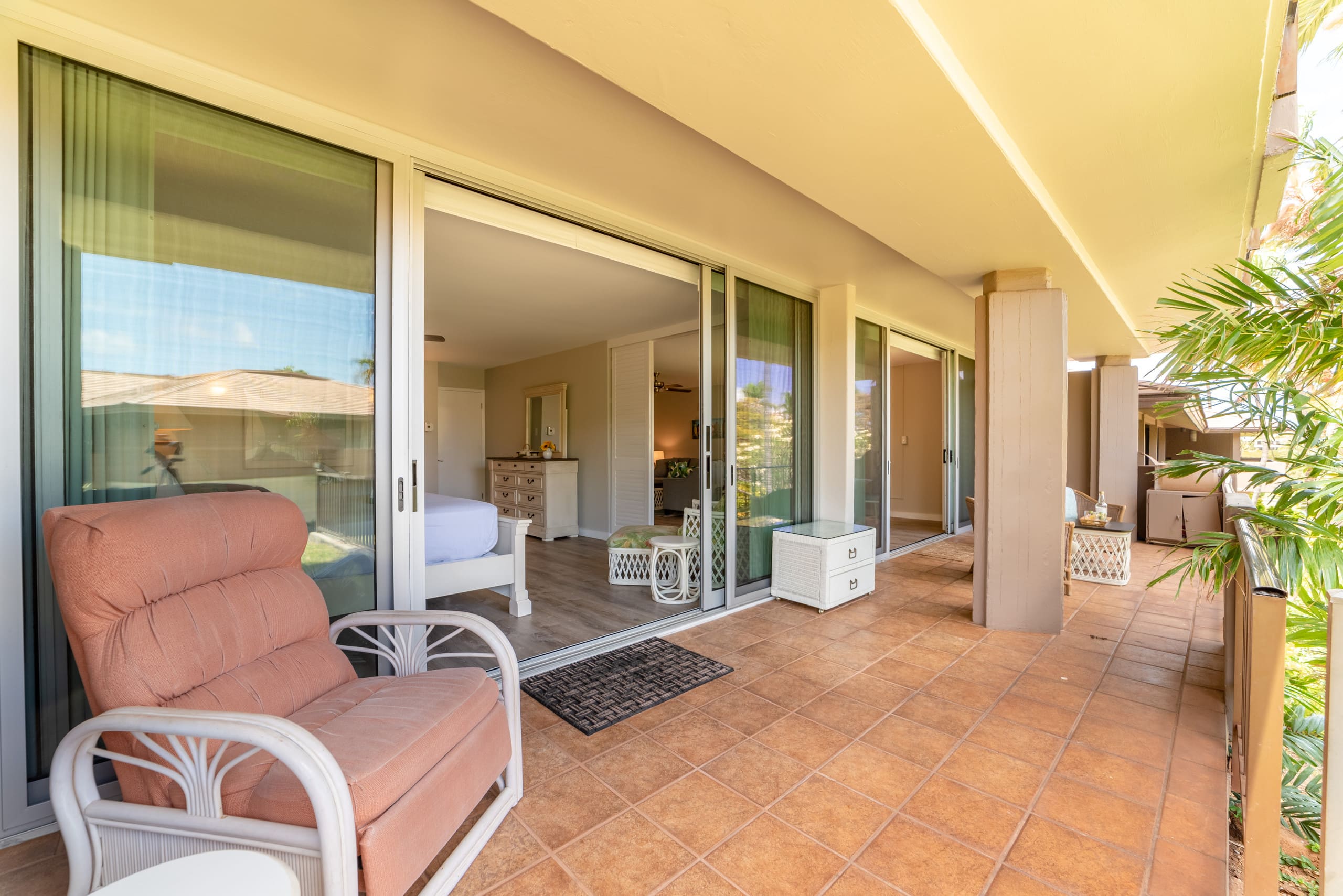 Condo in Lahaina · ★4.58 · 1 bedroom · 3 beds · 1 private bath - Image 29