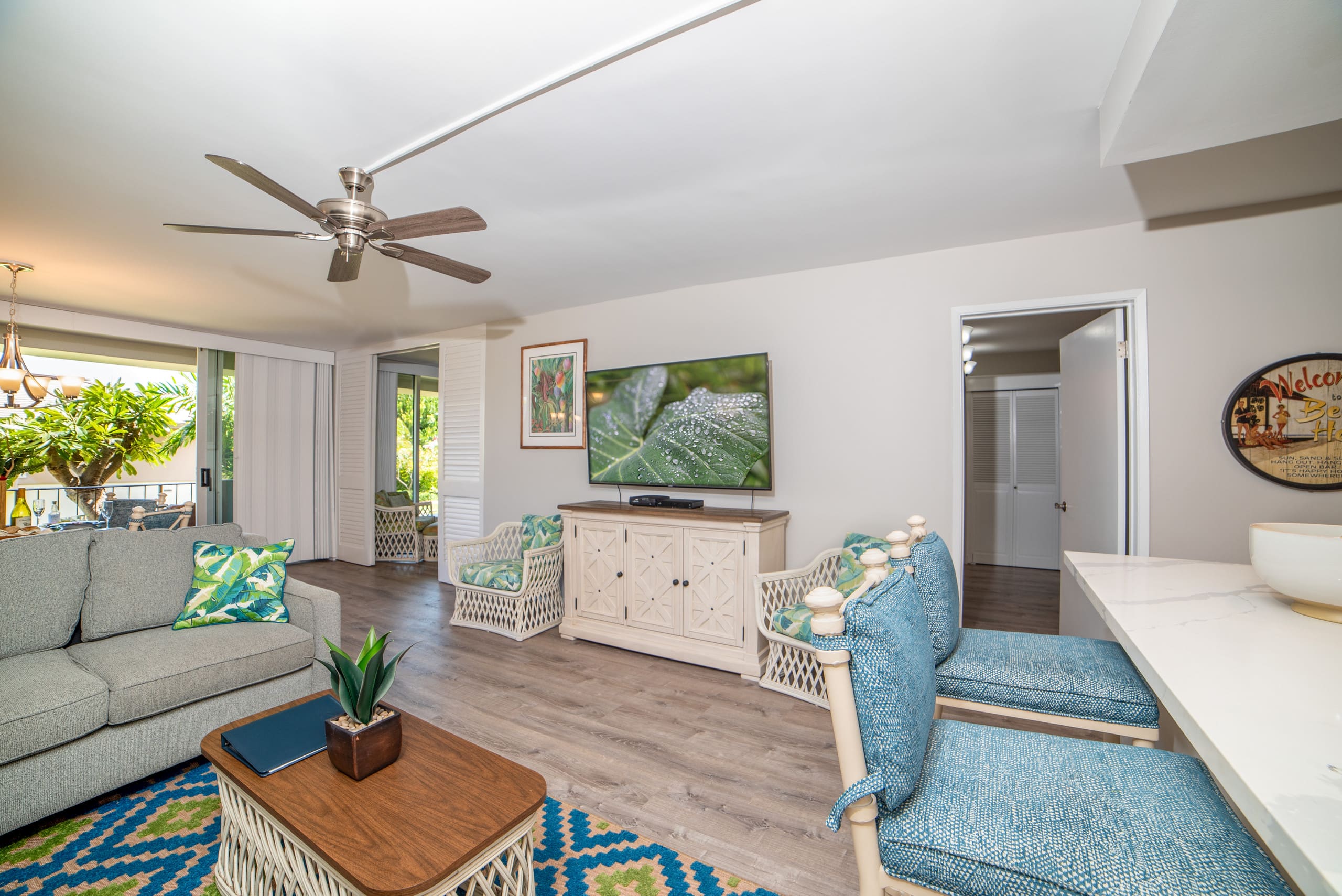Condo in Lahaina · ★4.58 · 1 bedroom · 3 beds · 1 private bath - Image 5