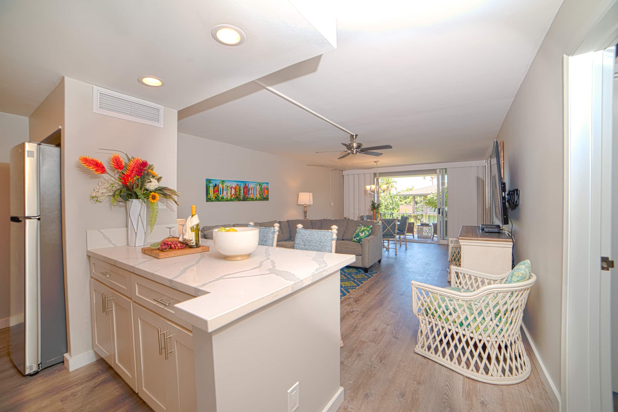 Condo in Lahaina · ★4.58 · 1 bedroom · 3 beds · 1 private bath - Image 7