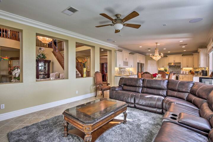 Luxe San Diego Getaway w/ Pool & Ocean Views gallery image 4