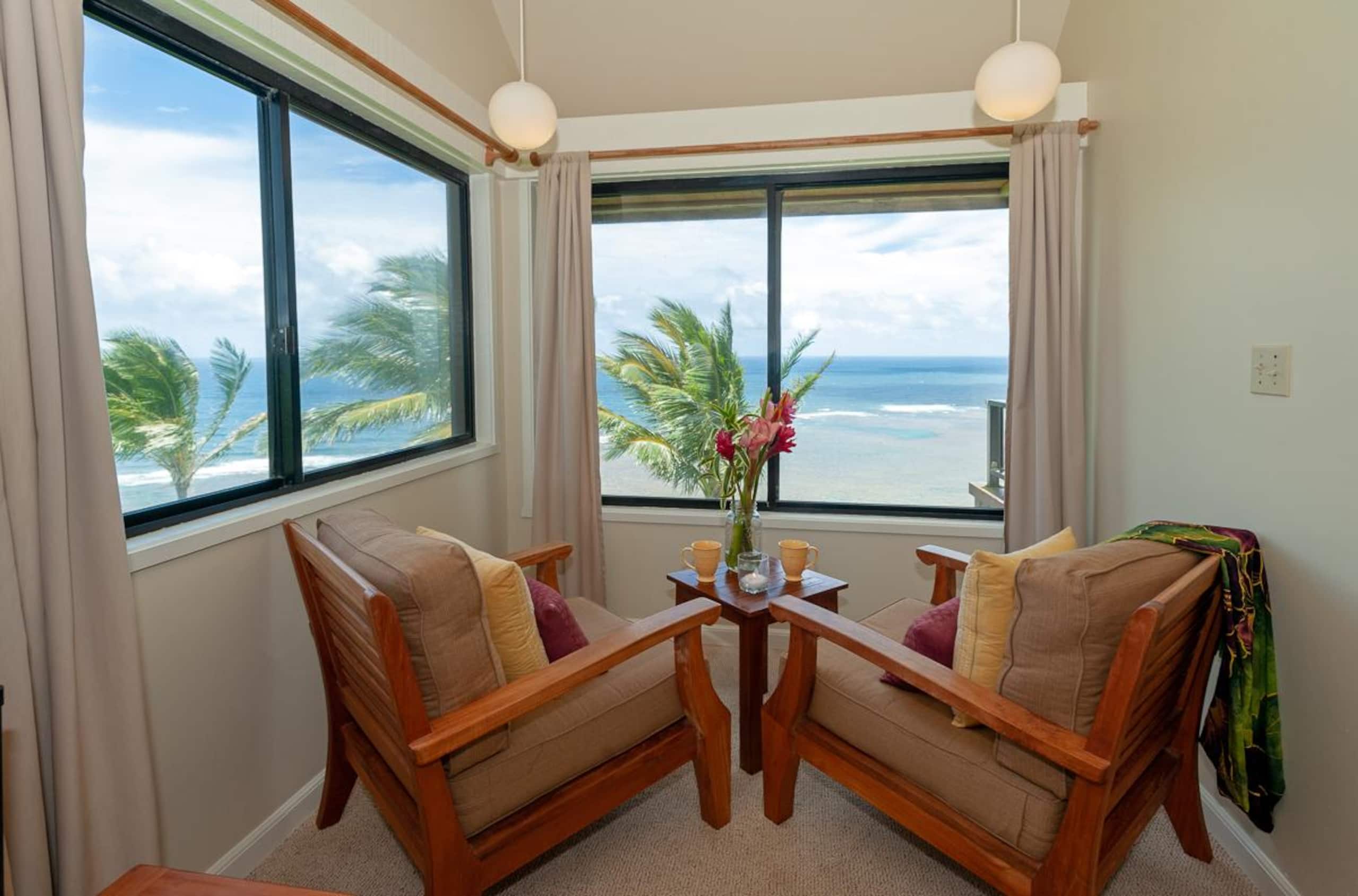 Condo in Princeville · ★4.67 · 2 bedrooms · 3 beds · 2 private baths - Image 8