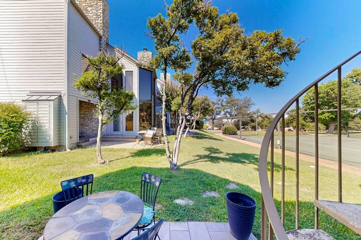 Stylish 3BR 2nd-Floor | Patio | gallery image 3