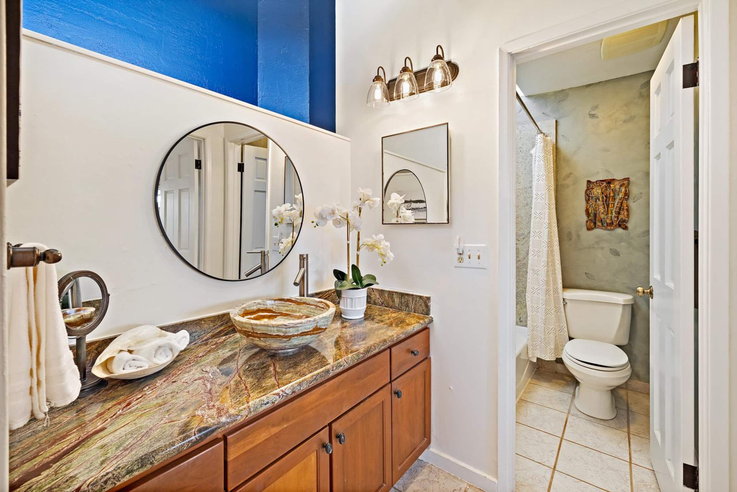 Condo in Lahaina · ★4.81 · 2 bedrooms · 4 beds · 2 baths - Image 25